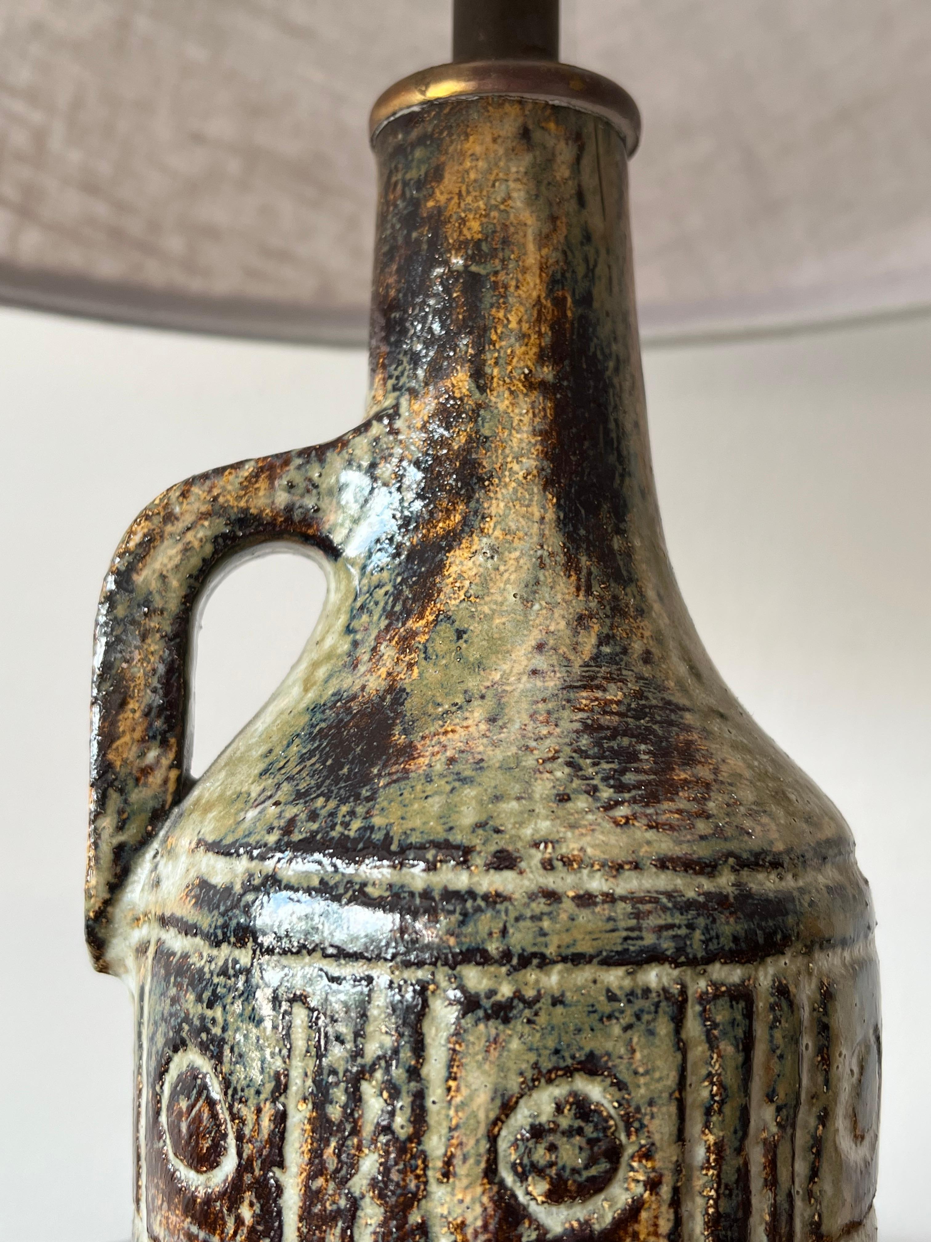 Encantadora lámpara francesa de Olivier Pettit Vallauris Francia Años 60 en Bueno estado para la venta en St.Petersburg, FL