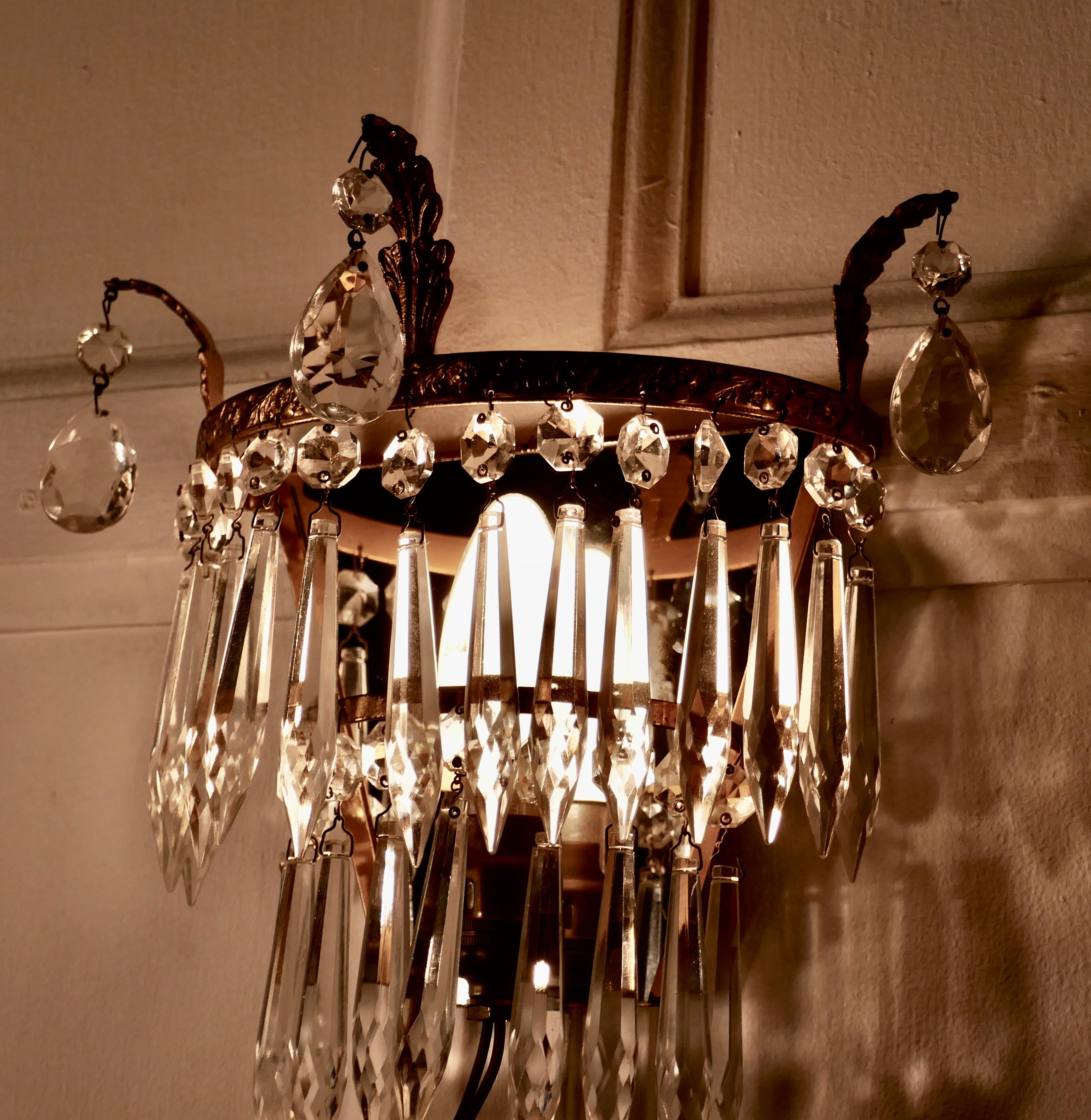 20th Century Charming Pair of Waterfall Chandelier Wall Lights