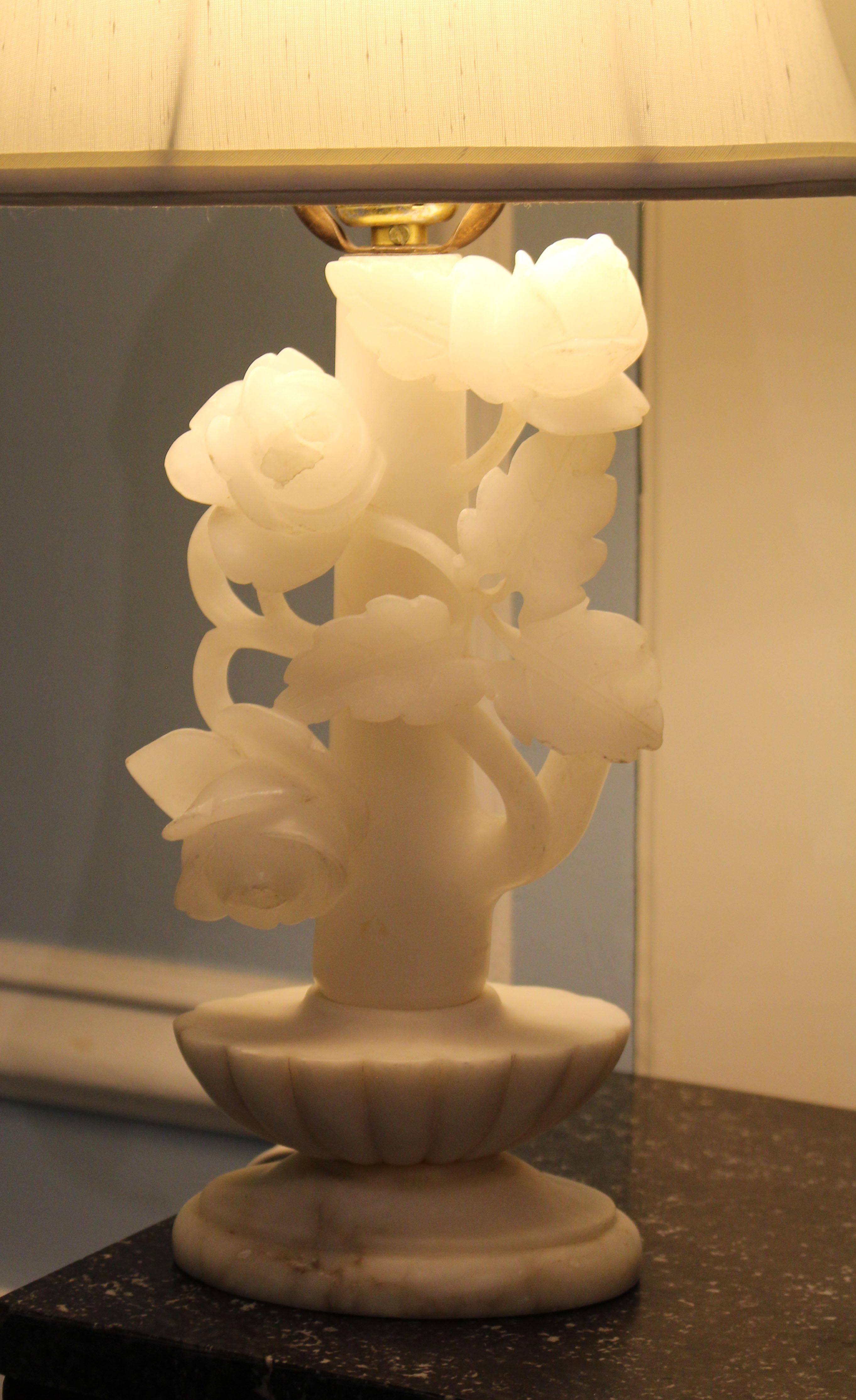Charming Rose Carved Alabaster Lamp, 2nd-3rd Qtr, 20th Century 4