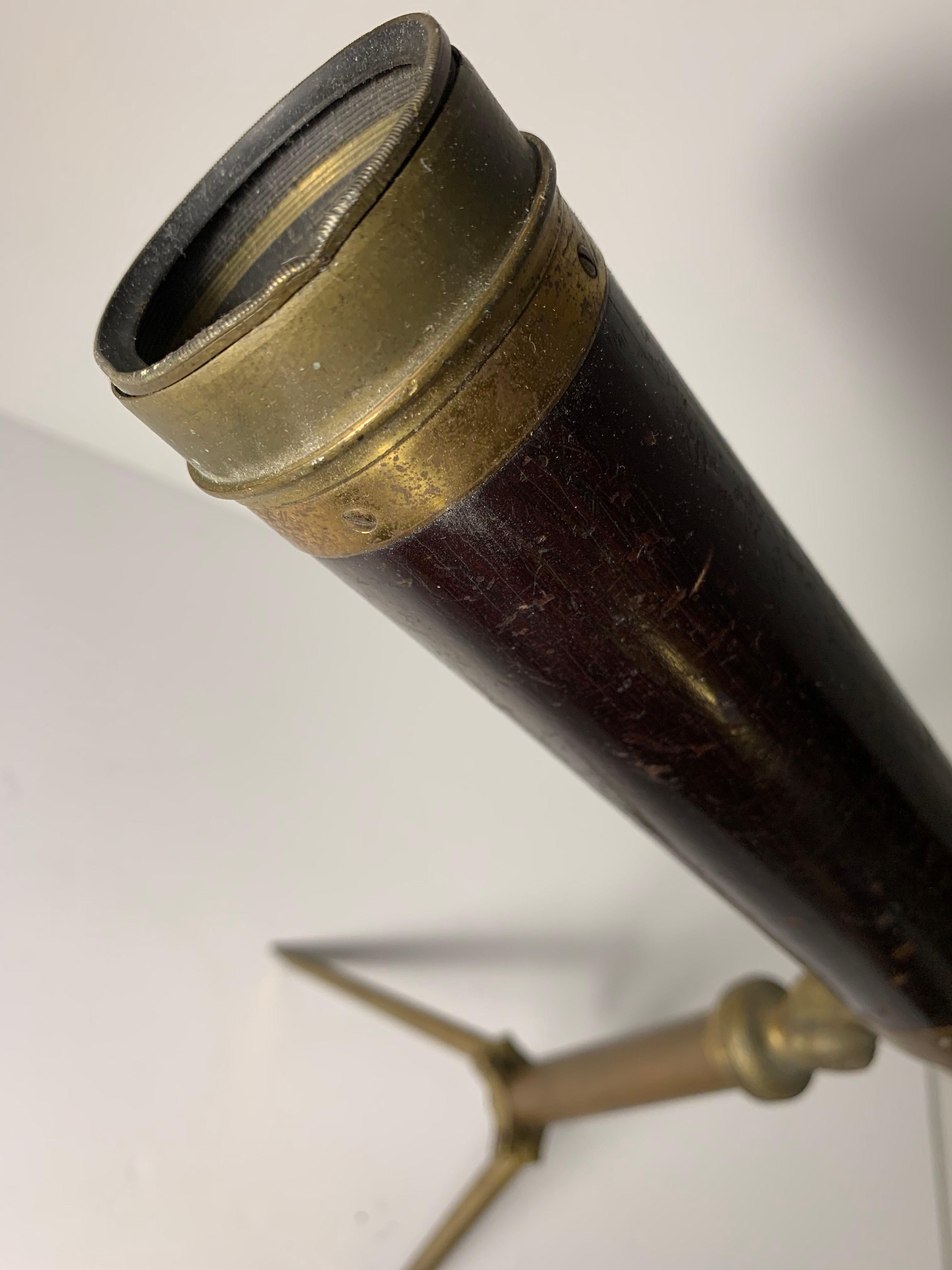 Charming Vintage Gentleman's Library Telescope For Sale 1