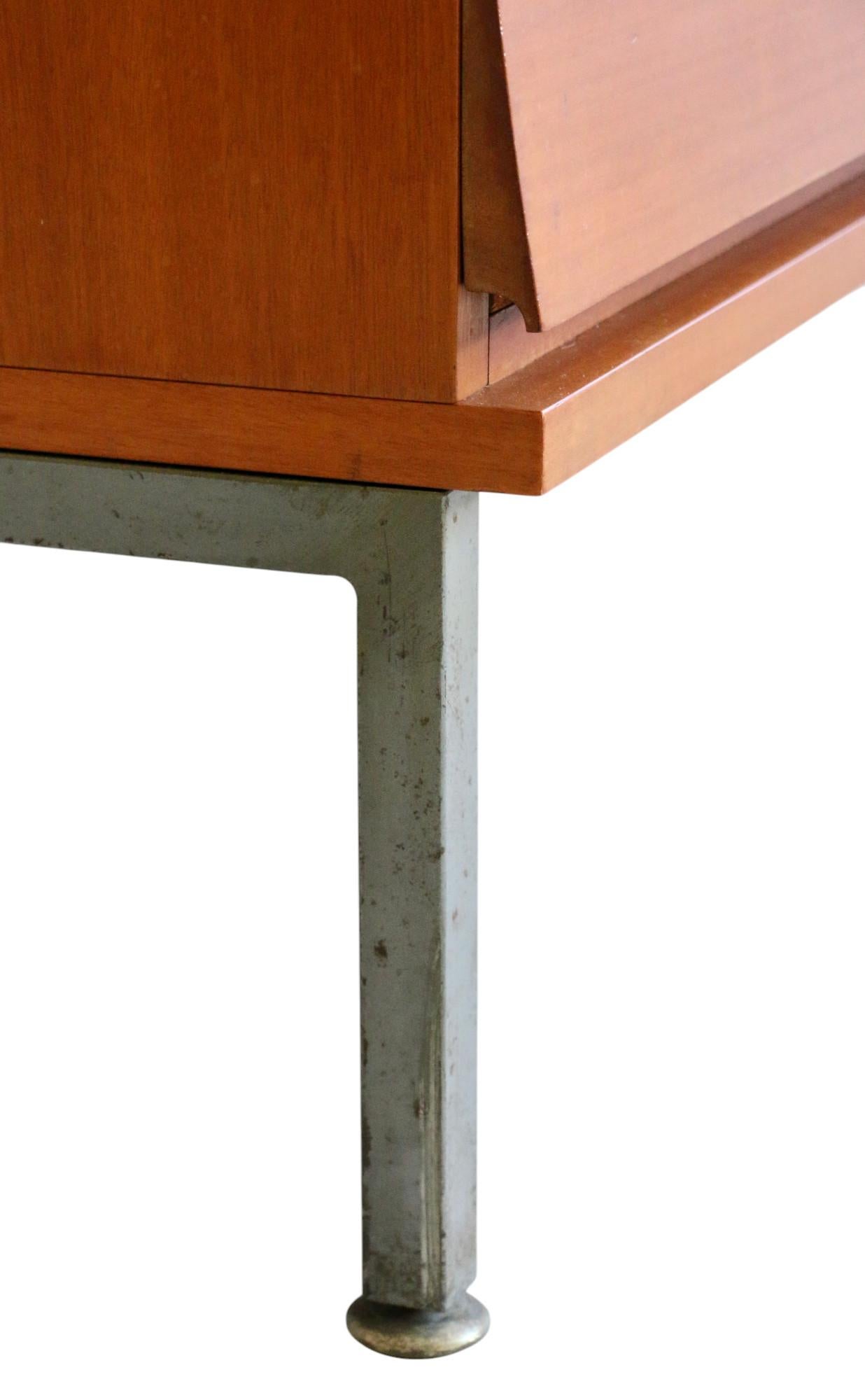 Steel A chest of drawers, France 50s. For Sale