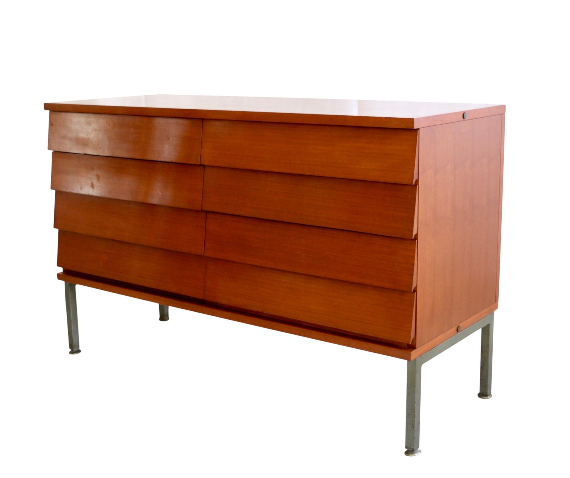 A chest of drawers, France 50s. For Sale 1