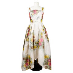 Chin aus Seide und Seide Silbernes Lam-Blumenkleid von Nina Nolte - Deutschland um 1960