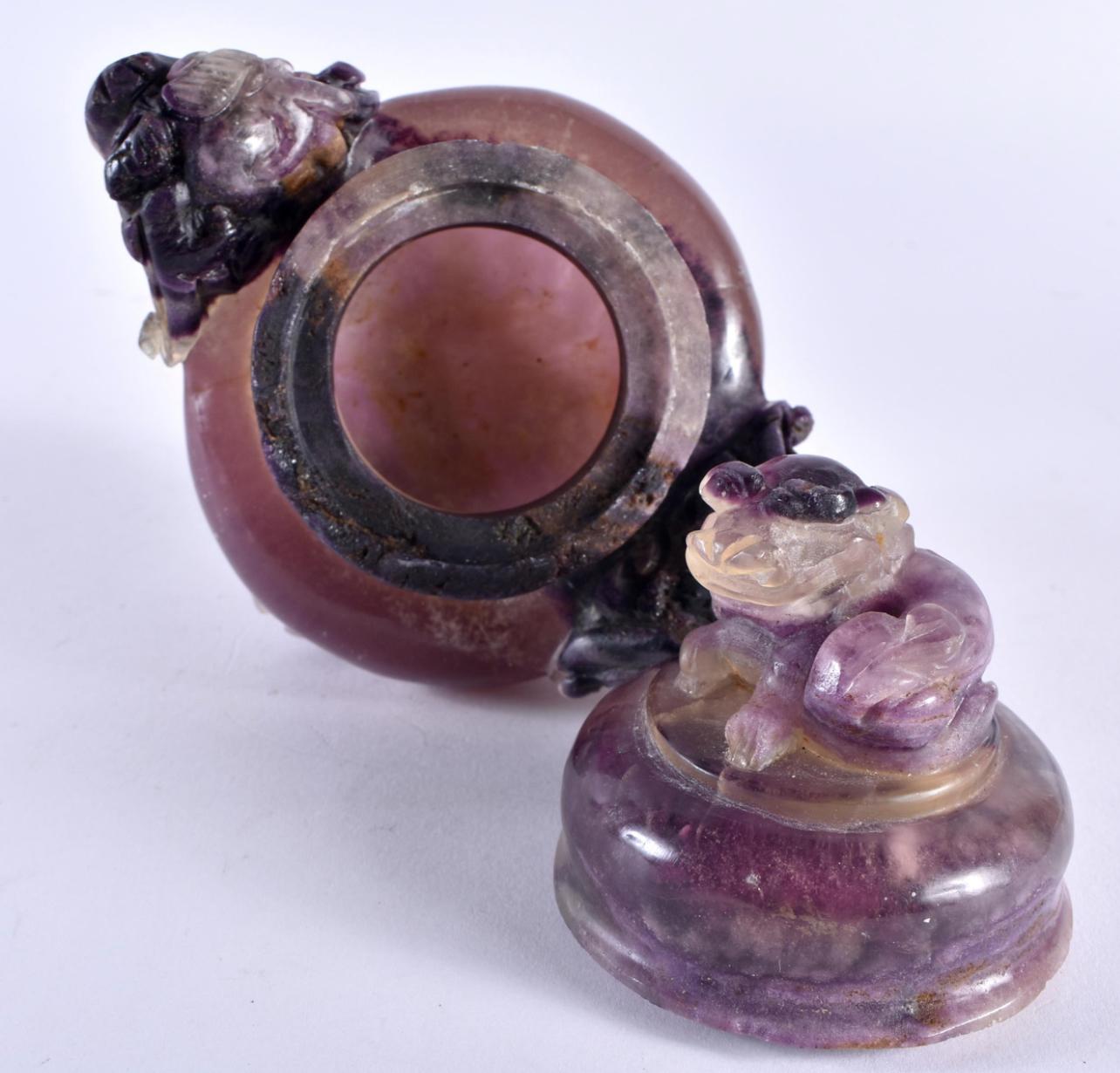 A Chinese amethyst carved censor and cover, Qing Dynasty, 19th century In Good Condition For Sale In London, GB