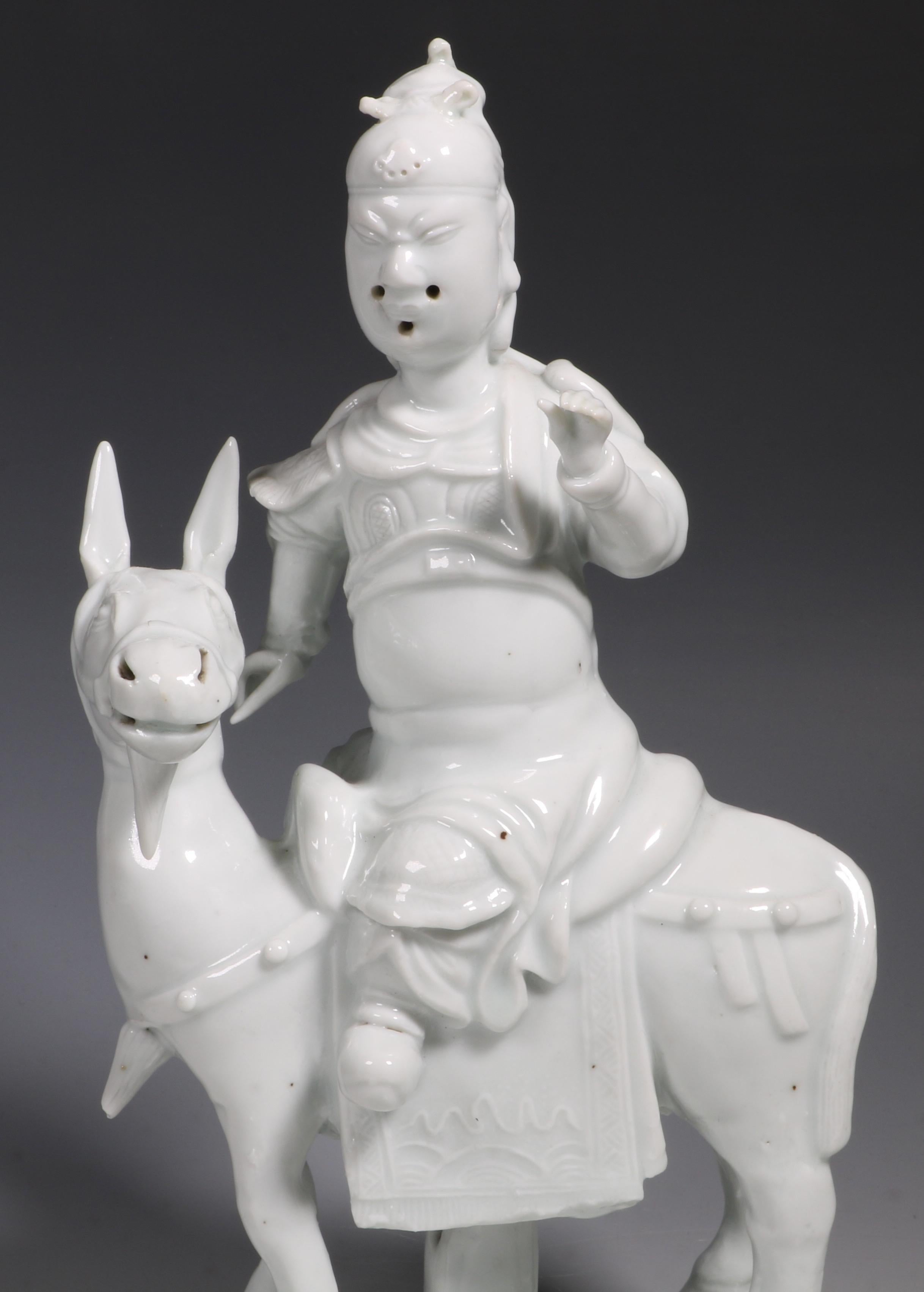 Chinese Porcelain Blanc de Chine Figure of Guandi Kangxi, Late 17th Century For Sale 6