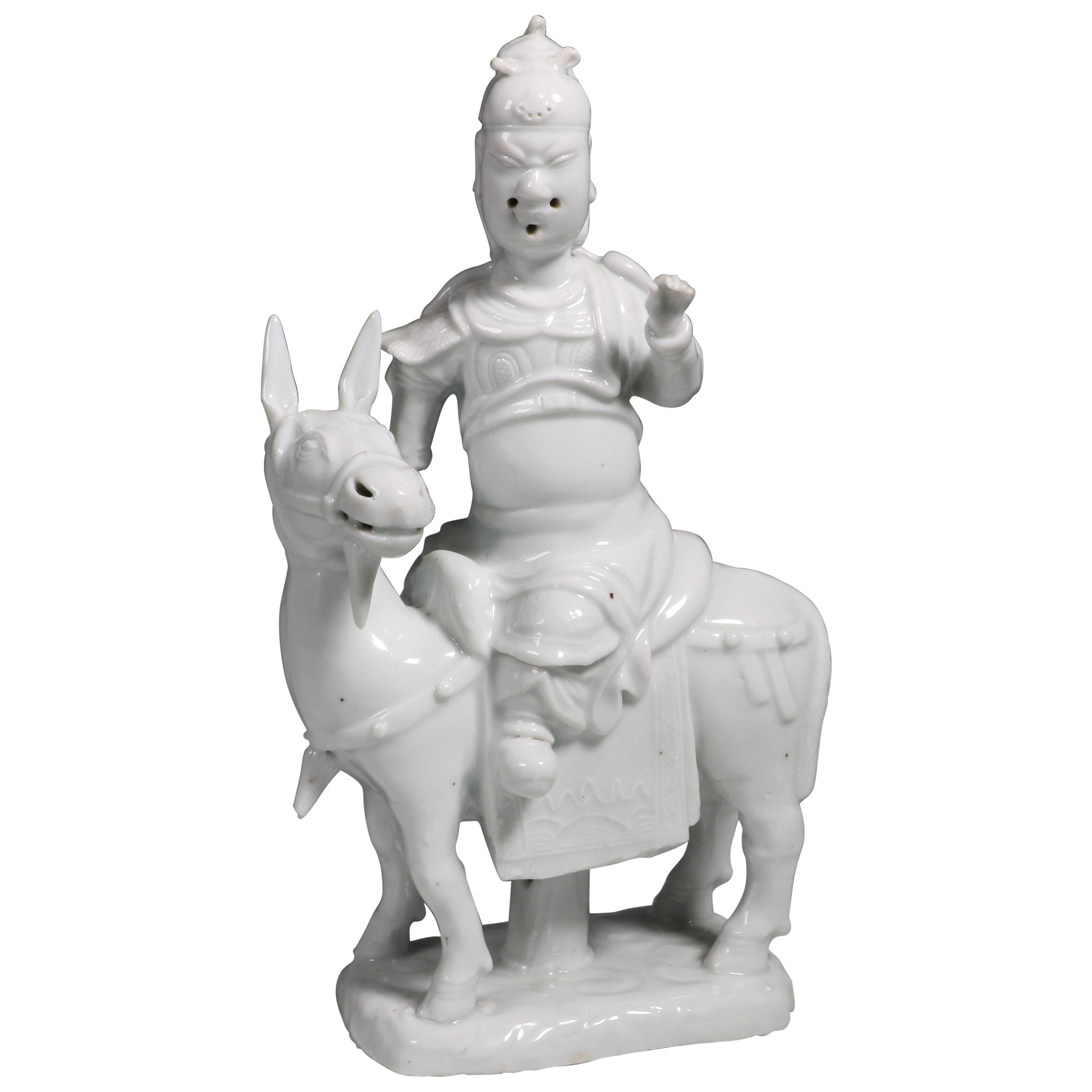 Chinese Porcelain Blanc de Chine Figure of Guandi Kangxi, Late 17th Century For Sale