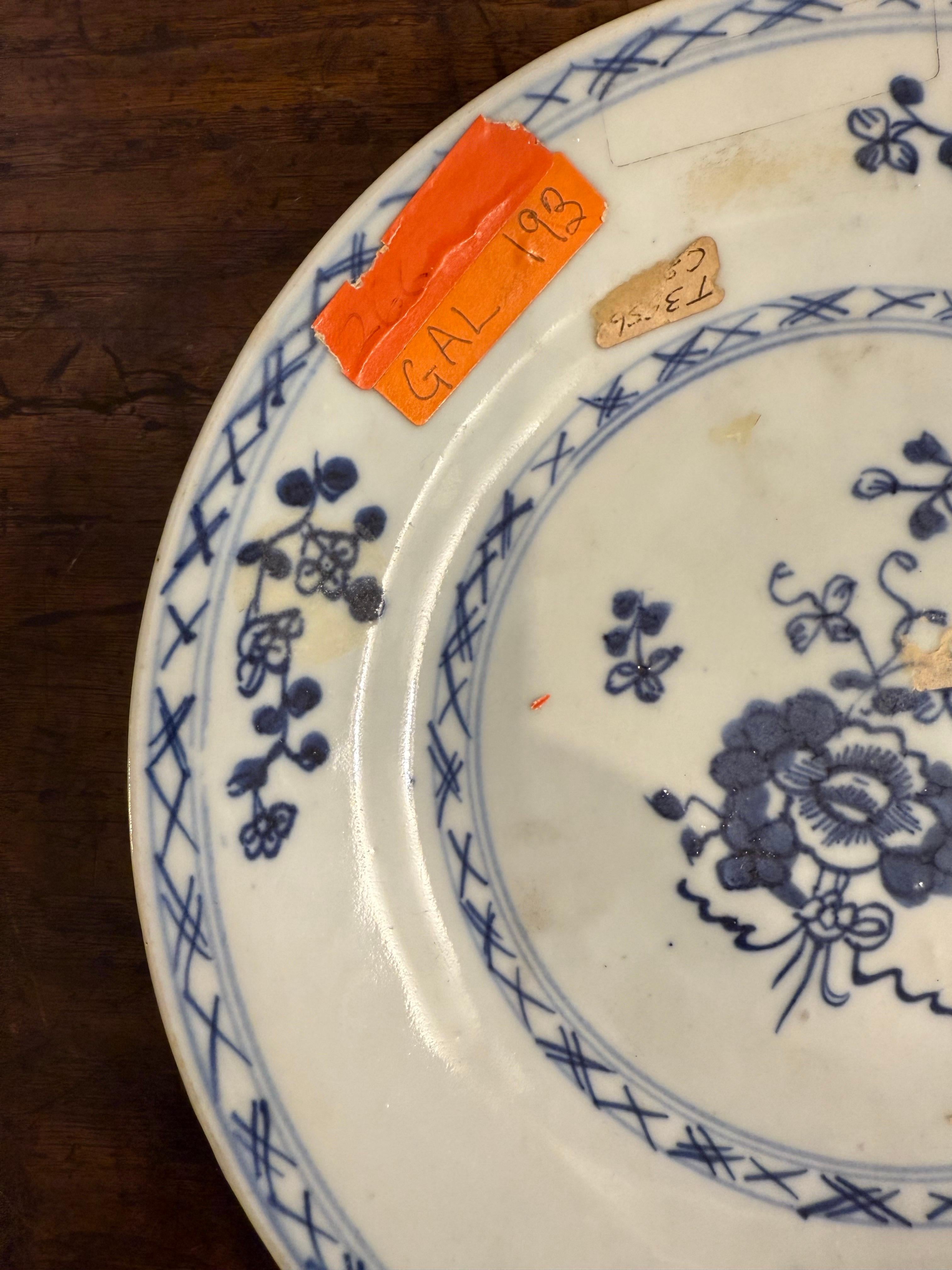Plato chino azul y blanco, siglo XIX en Bueno estado para la venta en ARMADALE, VIC