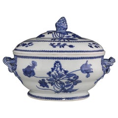 Chinese Export Porcelain Blue and White Tureen and Cover, circa 1750