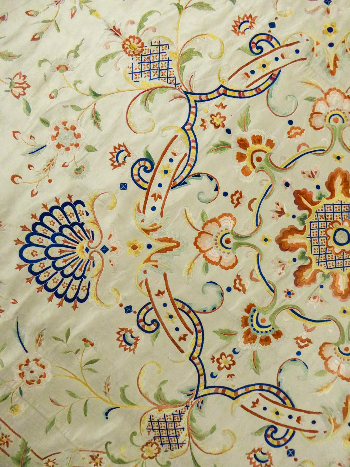 A Chinese / Canton Satin Embroidered Bedspread For Export To Europe Circa 1780/ For Sale 4