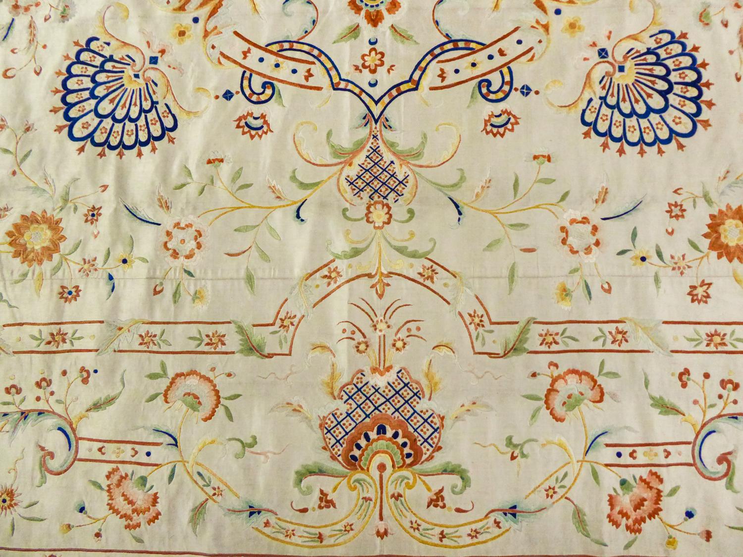 A Chinese / Canton Satin Embroidered Bedspread For Export To Europe Circa 1780/ For Sale 5
