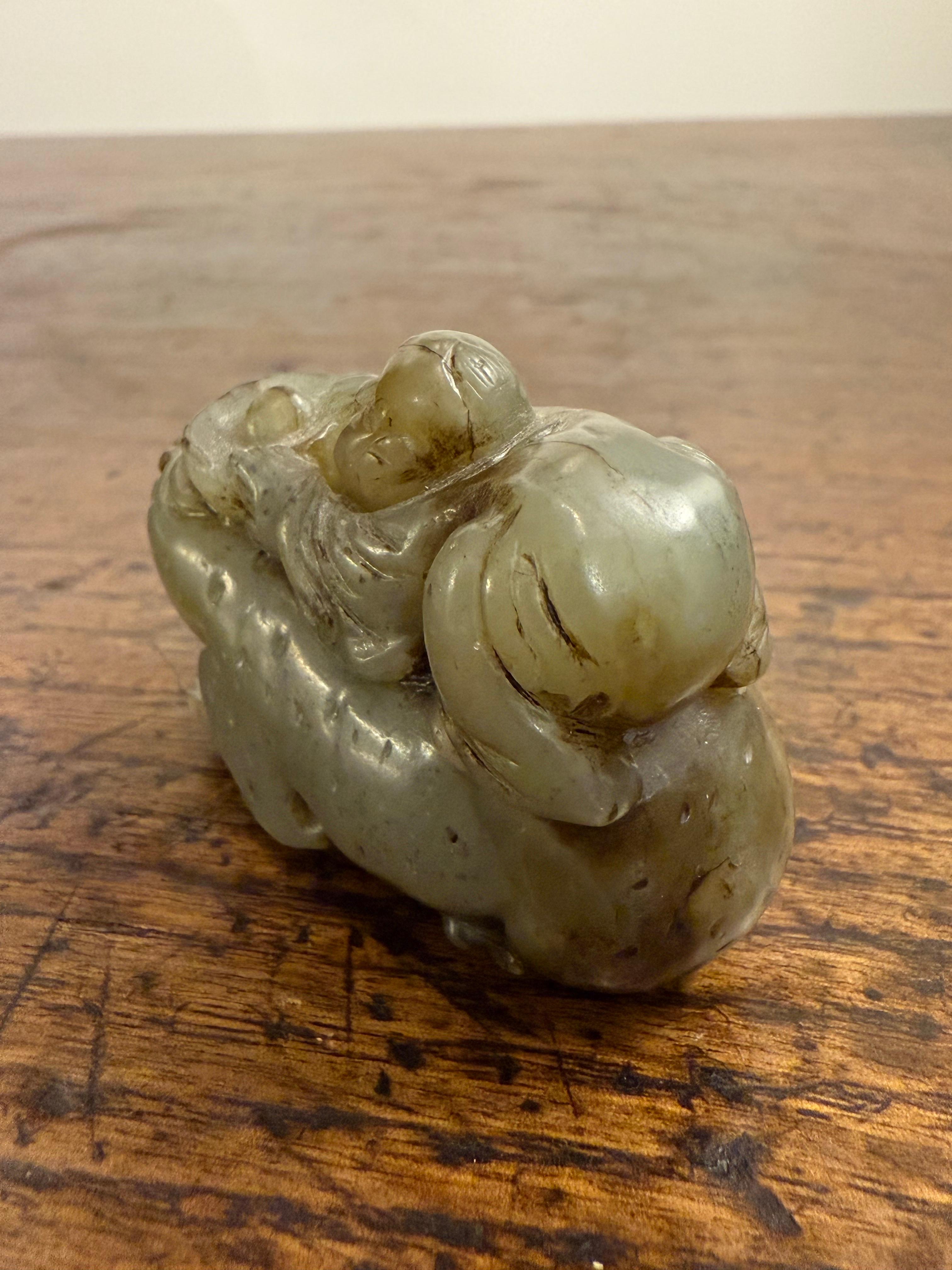 Cinese A Chinese Carved Celadon Jade of a Boy with a Buffalo, Early 20th Century in vendita