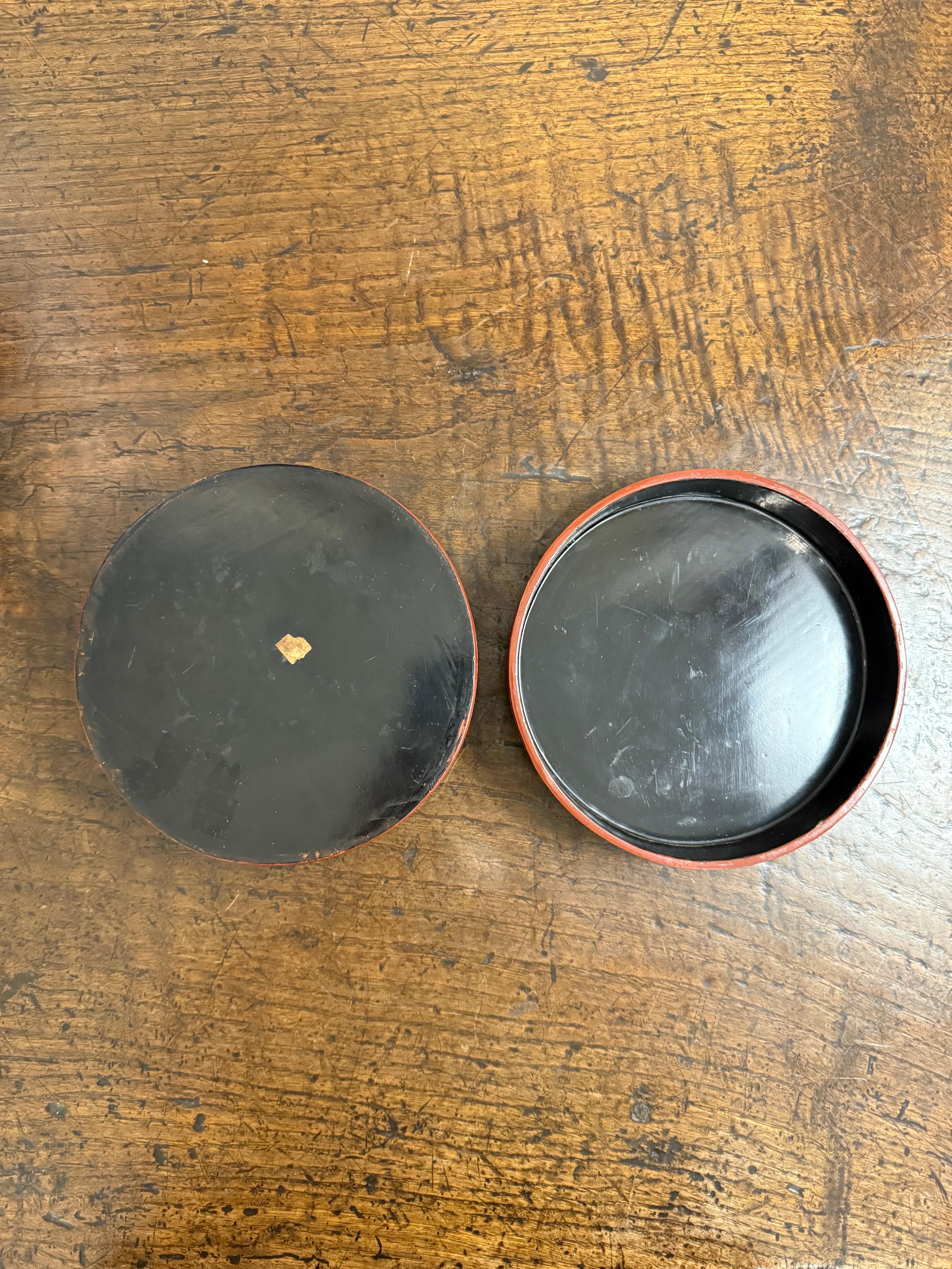 A Chinese Carved Red Lacquer Cinnabar Box, 19th Century For Sale 9