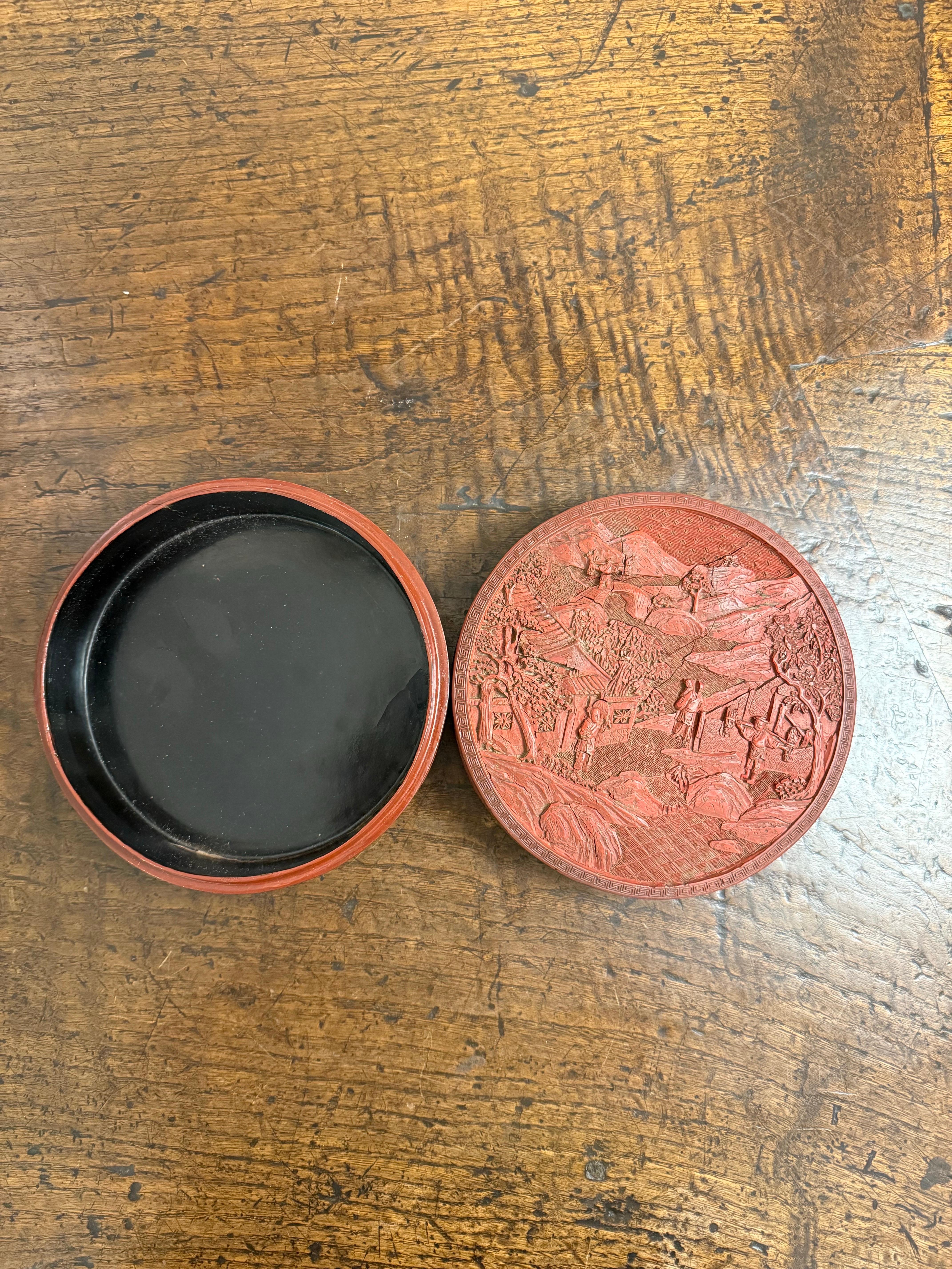 A Chinese Carved Red Lacquer Cinnabar Box, 19th Century For Sale 10