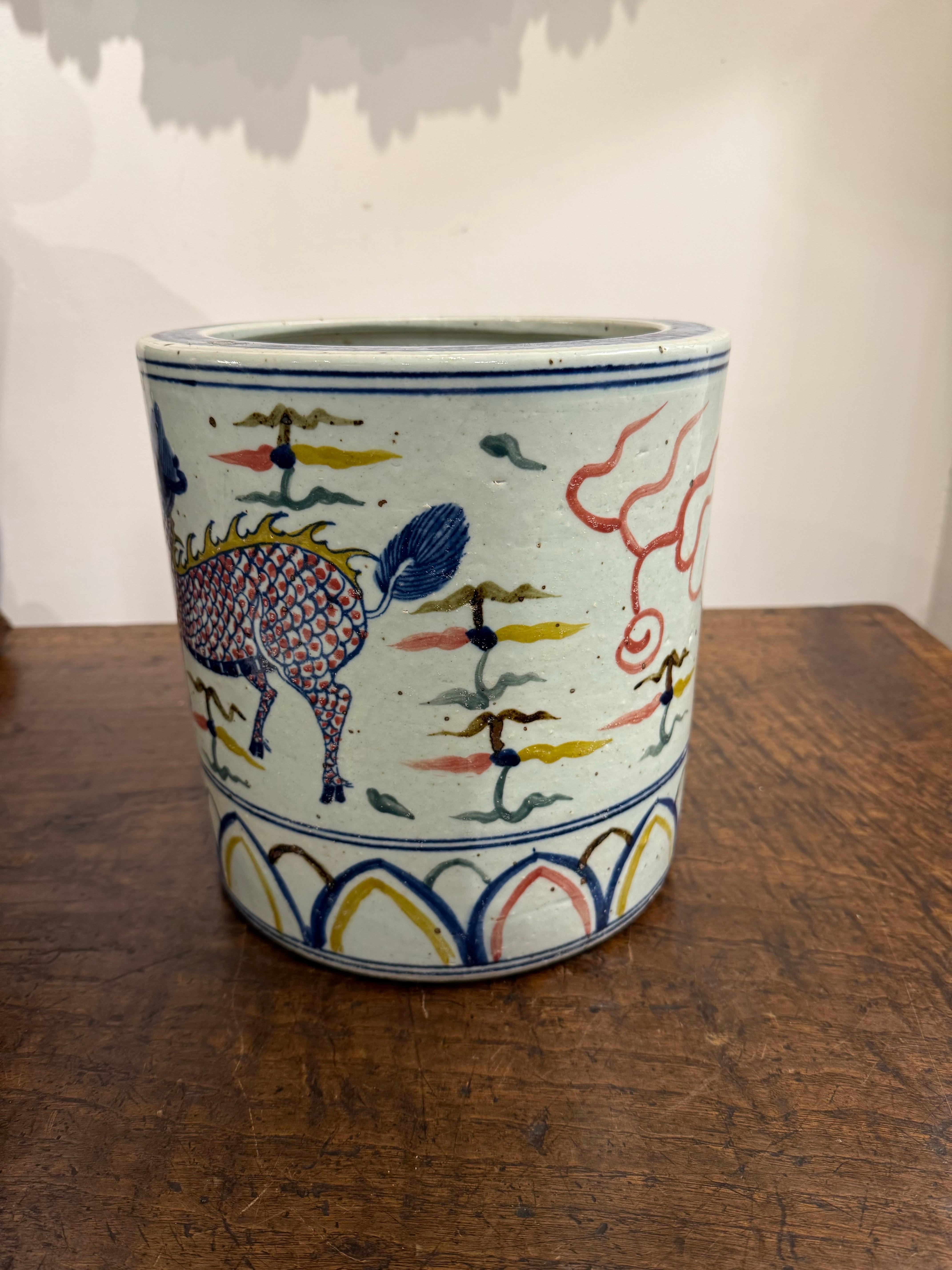 Ming Jardinière Wucai en céramique chinoise, 19e siècle en vente