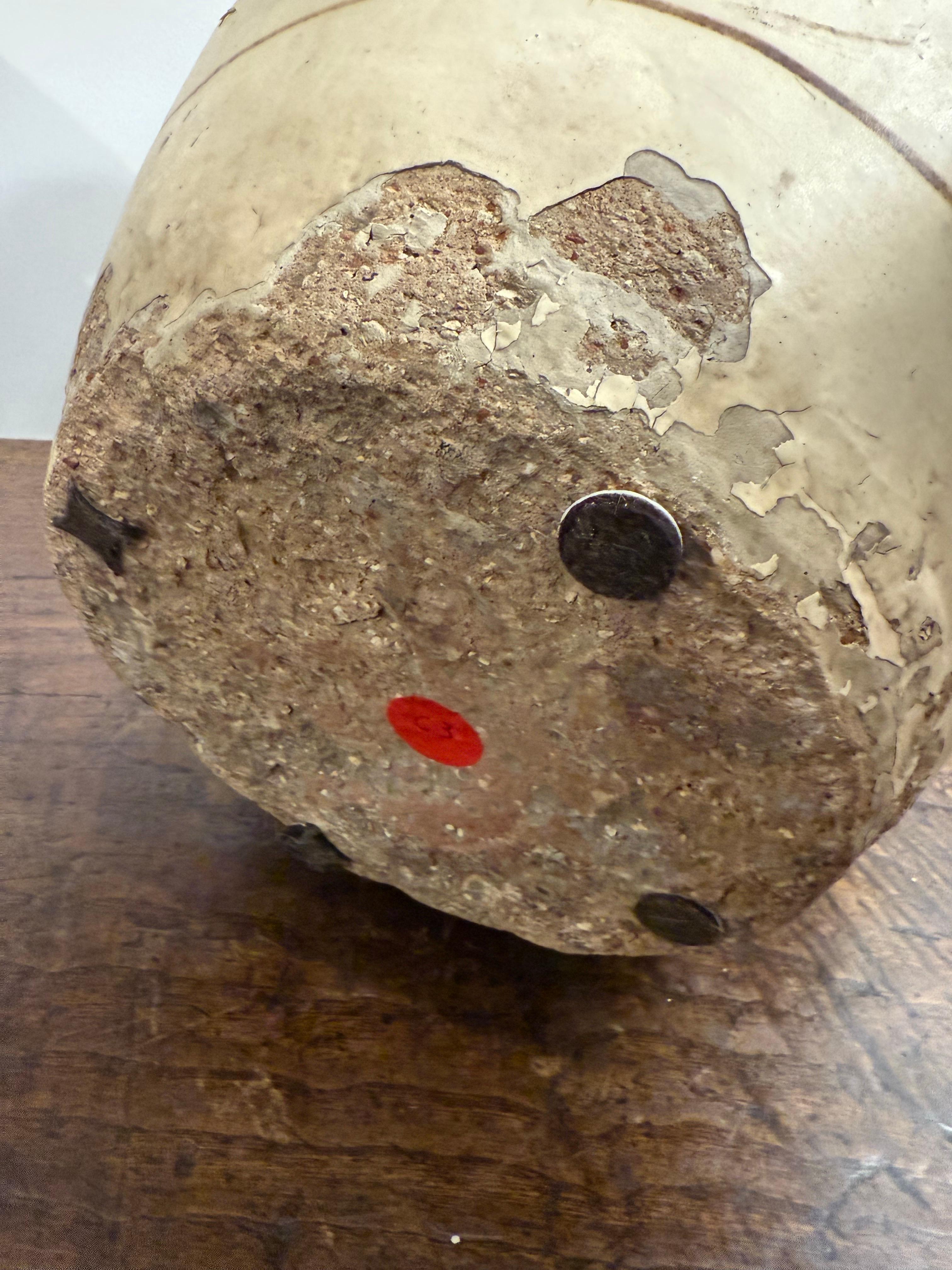 A Chinese Cizhou Stonweare Jar, Ming Dynasty, 17th Century in vendita 1