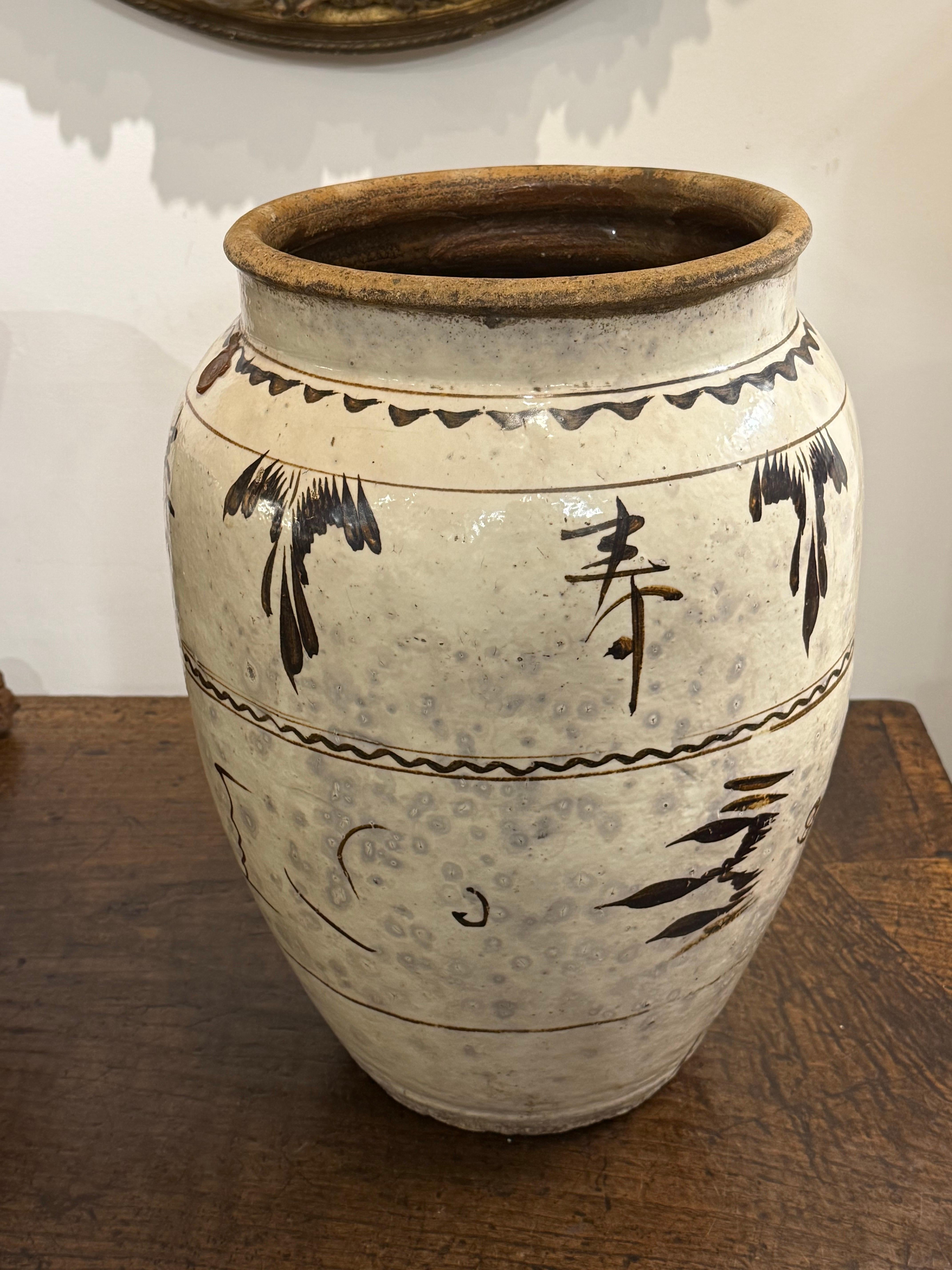 Jarre chinoise en pierre de Cizhou, dynastie Ming, XVIIe siècle en vente 2