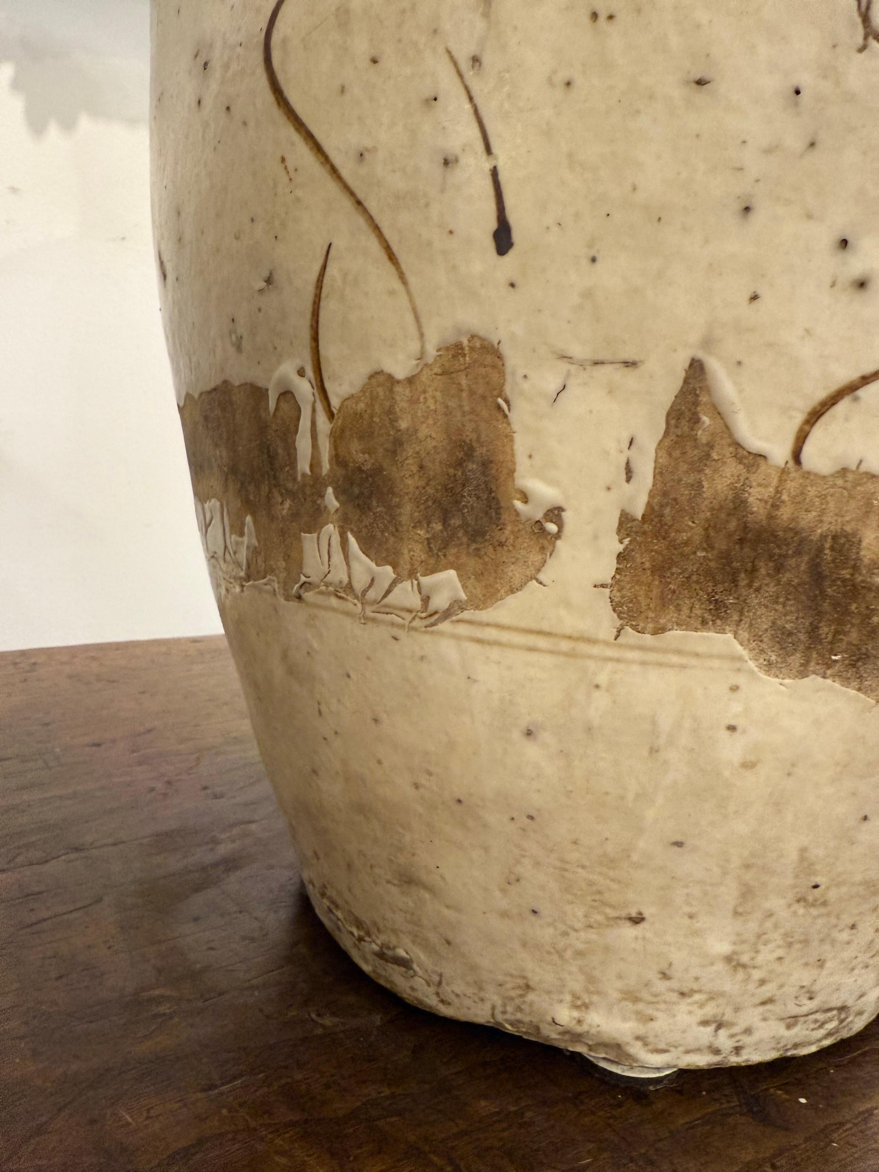 A Chinese Cizhou Stonweare Vessel, Ming Dynasty, 17th Century in vendita 4