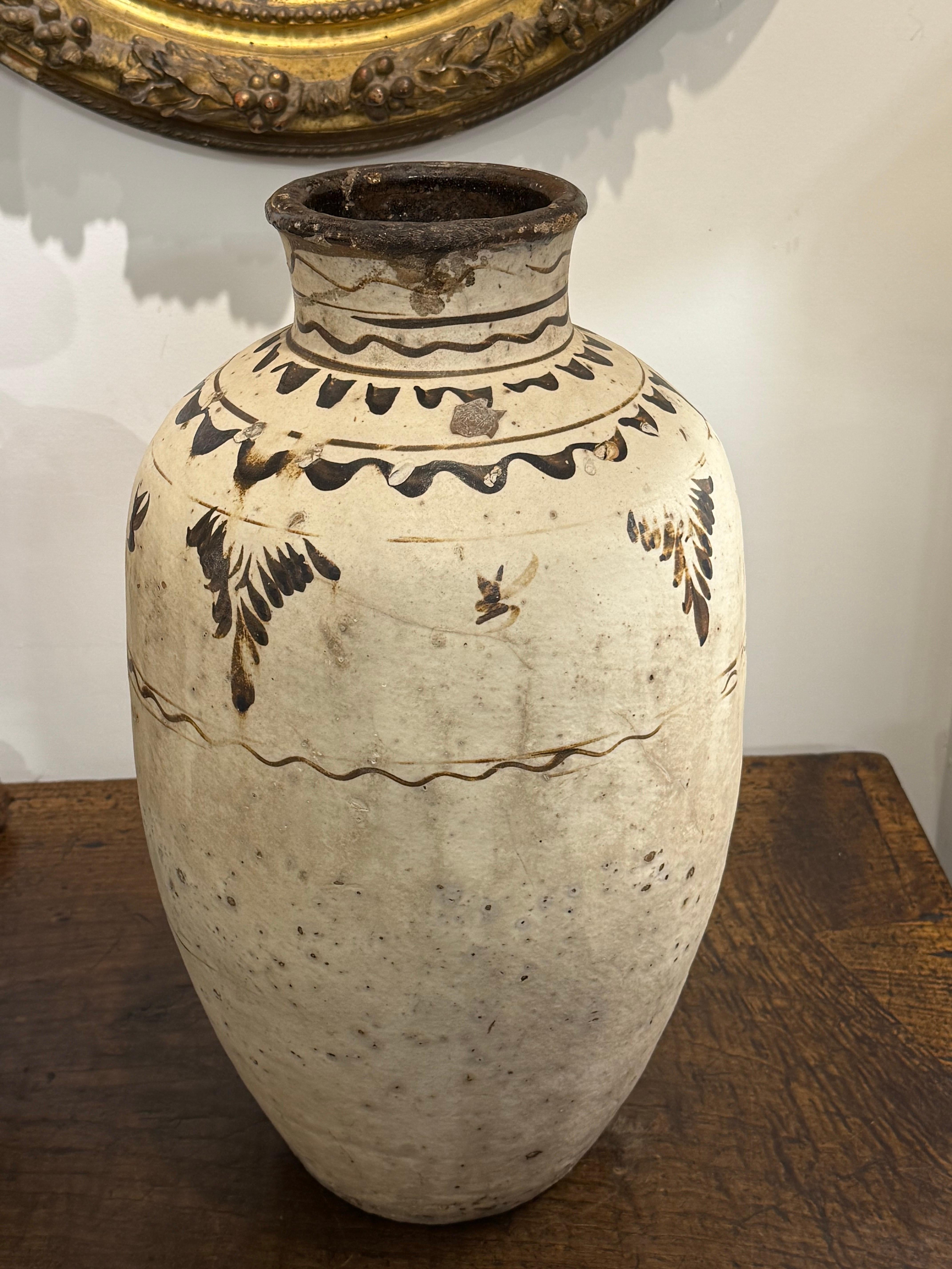 Cinese Vaso cinese in pietra di Cizhou, dinastia Ming, XVII secolo in vendita