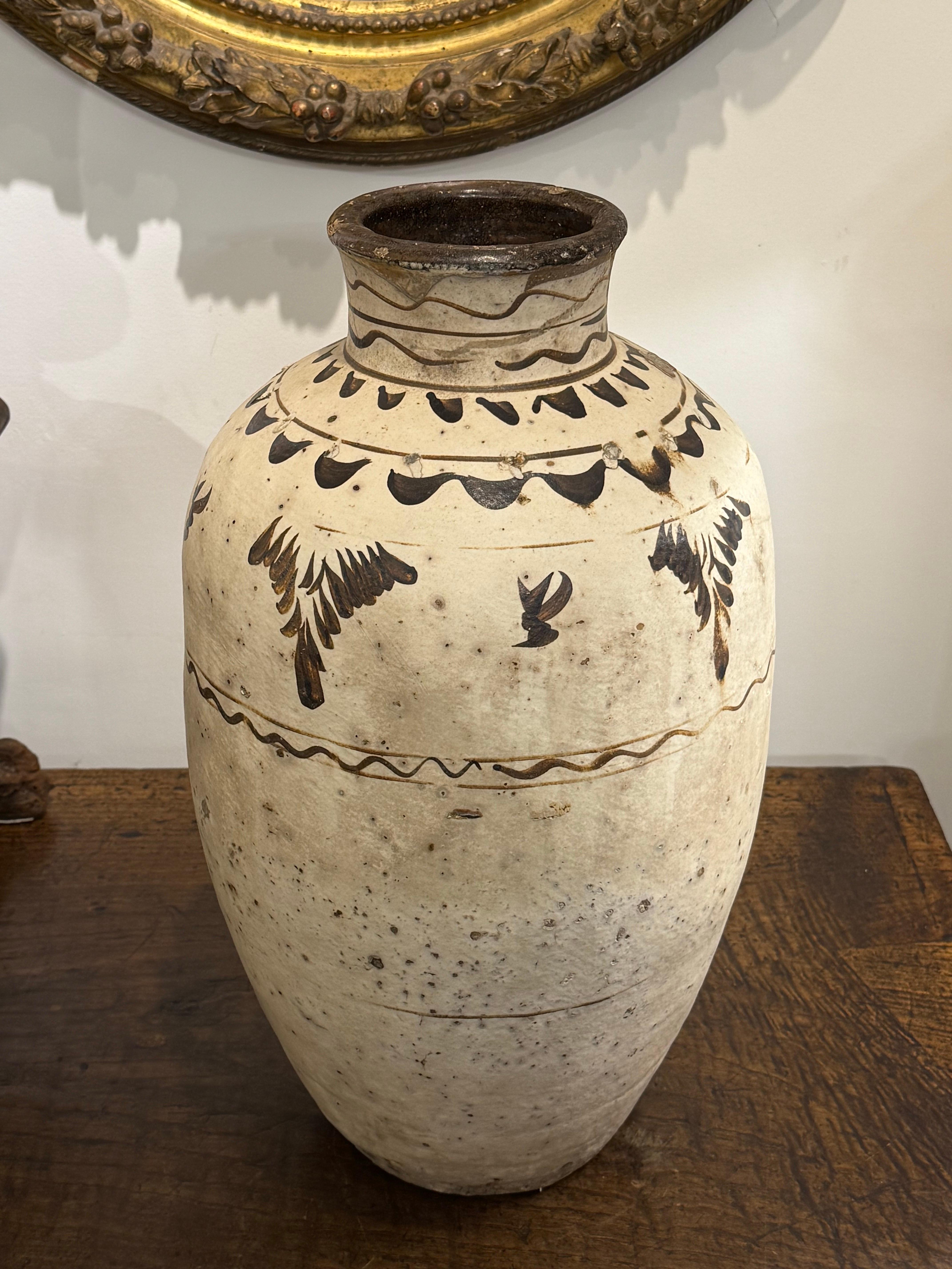 Vaso cinese in pietra di Cizhou, dinastia Ming, XVII secolo In condizioni buone in vendita a ARMADALE, VIC