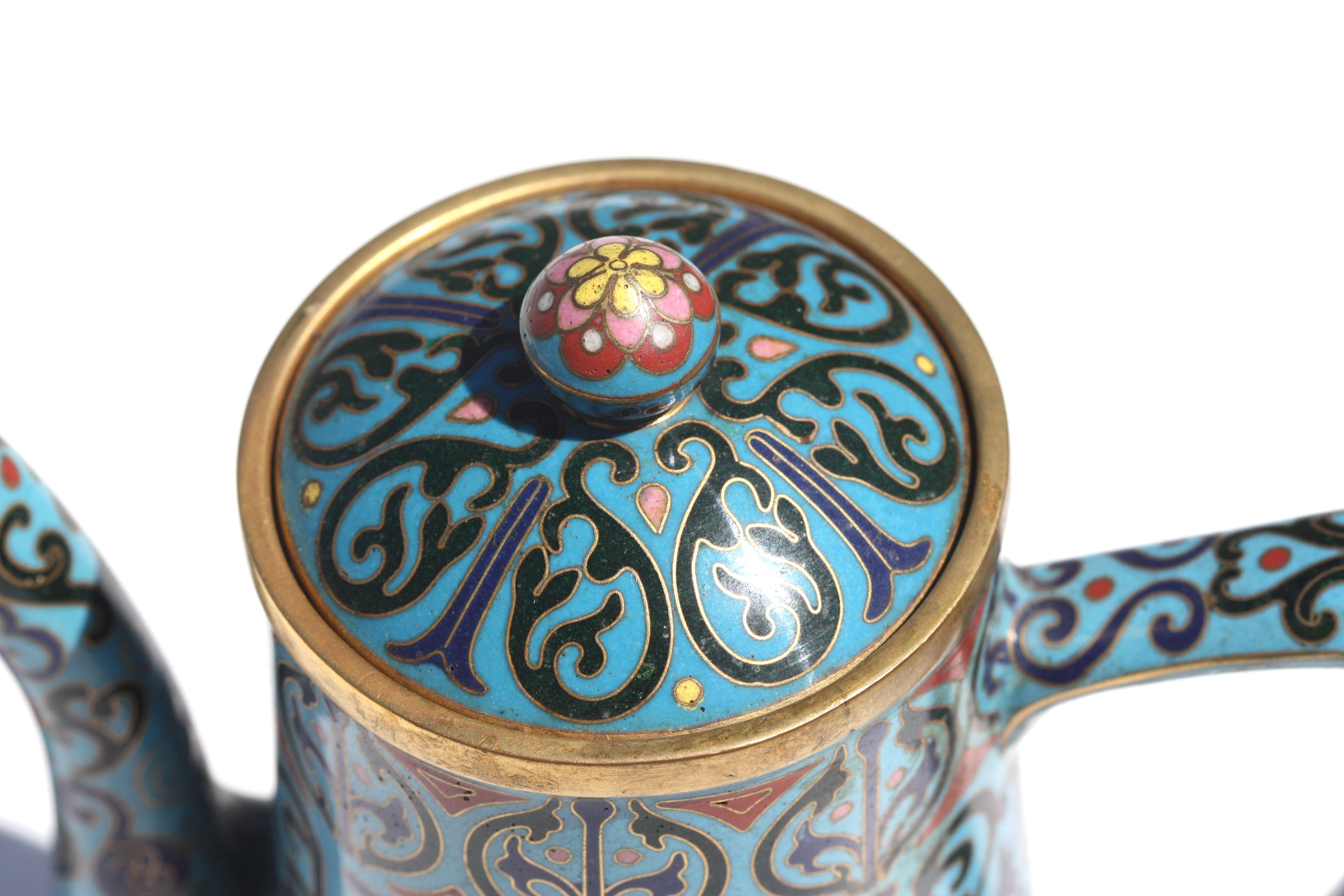 Chinese Cloisonné Enamel Teapot and Cover In Good Condition In West Palm Beach, FL
