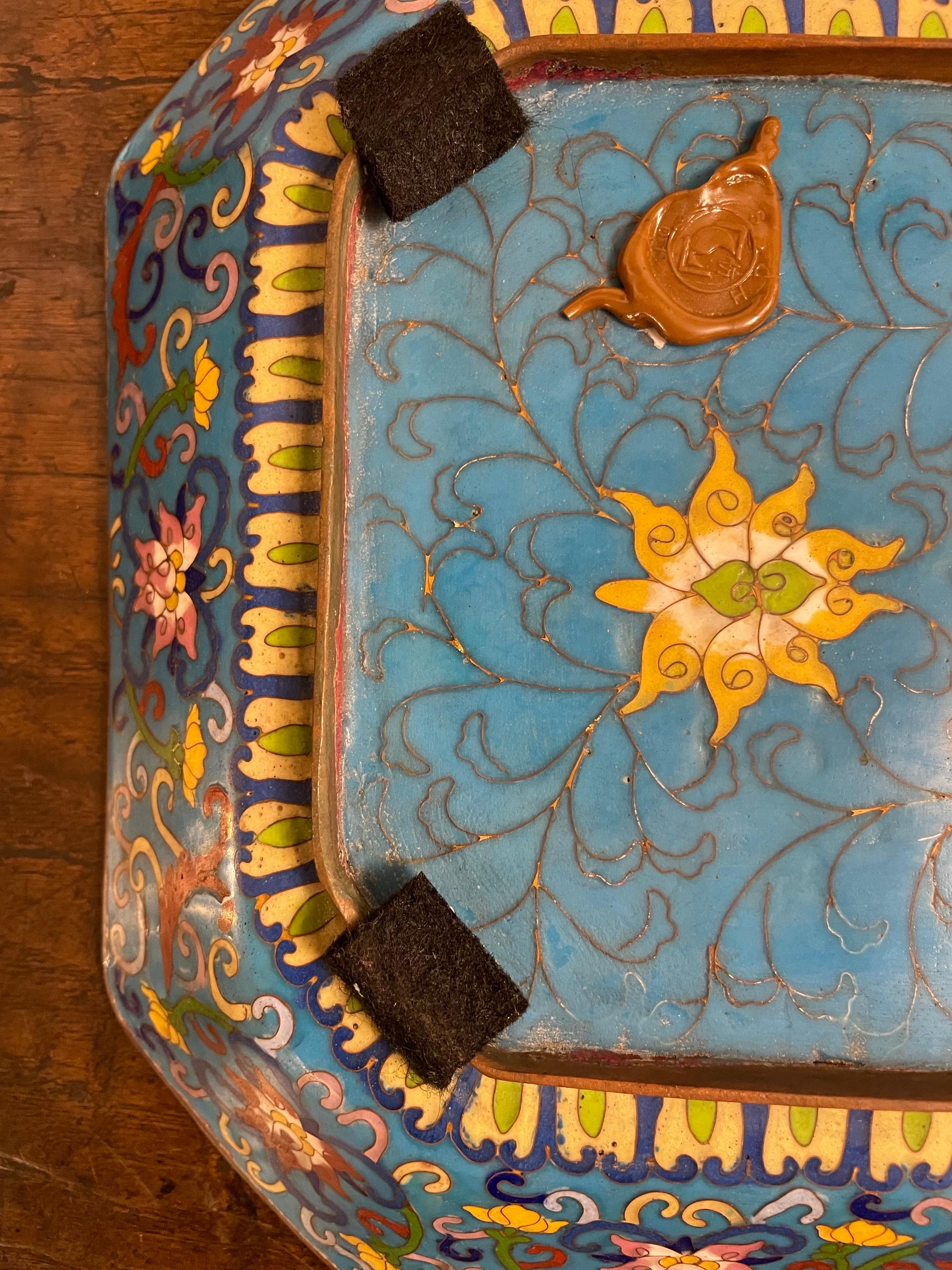 A Chinese Cloisonne Tray with Qianlong Mark, Early 20th Century For Sale 5