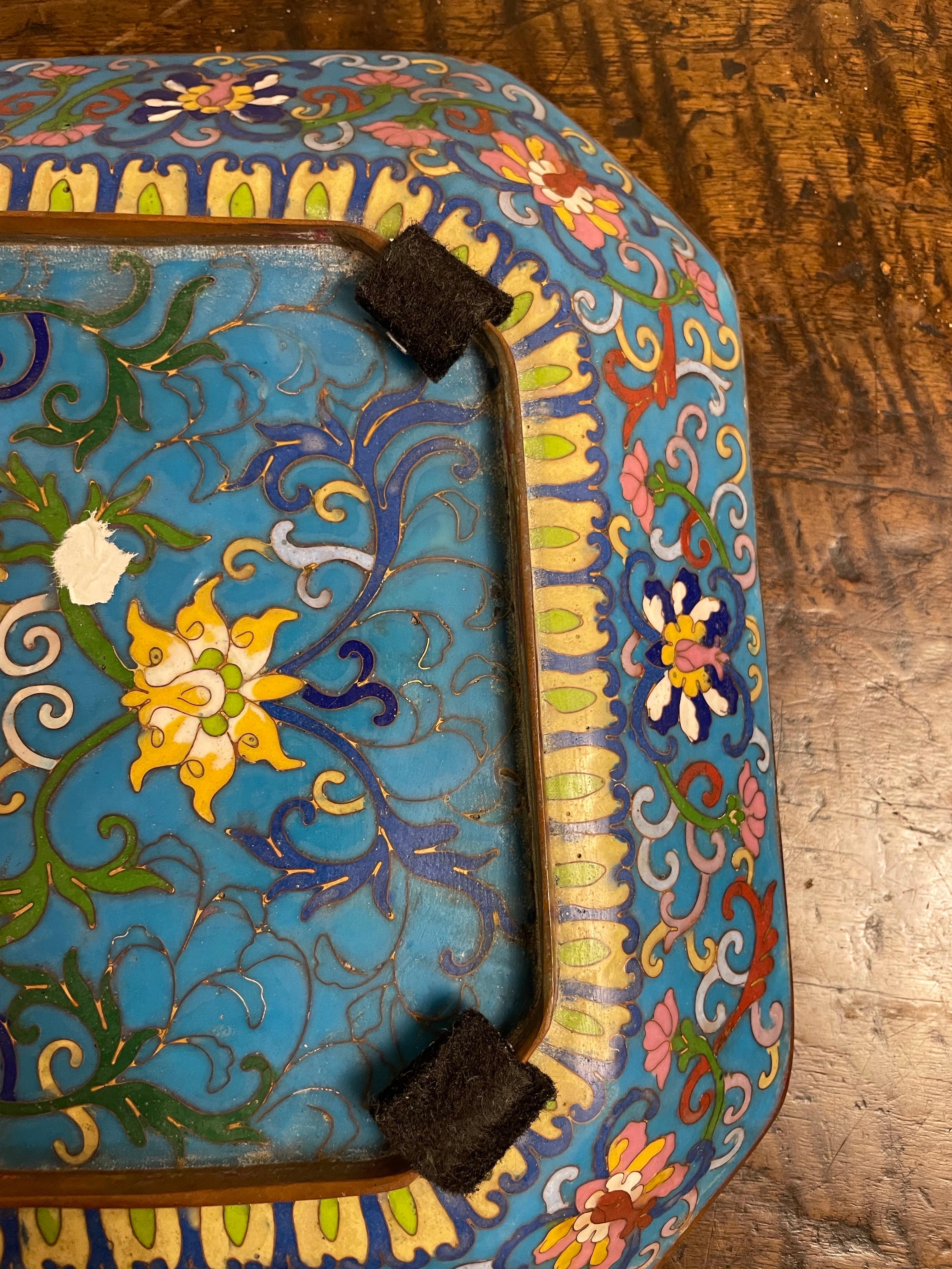 A Chinese Cloisonne Tray with Qianlong Mark, Early 20th Century For Sale 4