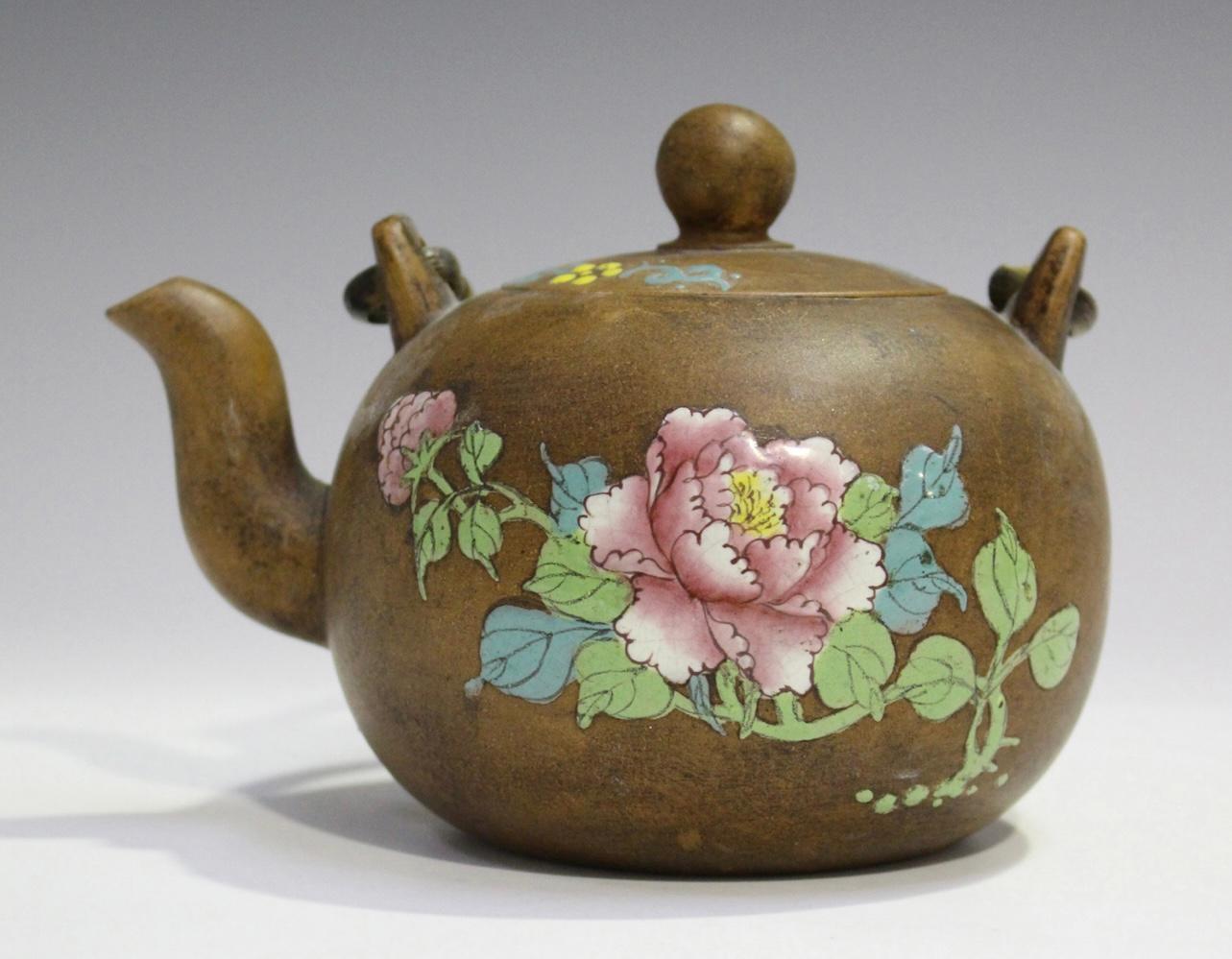 A Chinese Enammeled Yixing Stonewear Teapot and Cover, Qing Dynasty 4