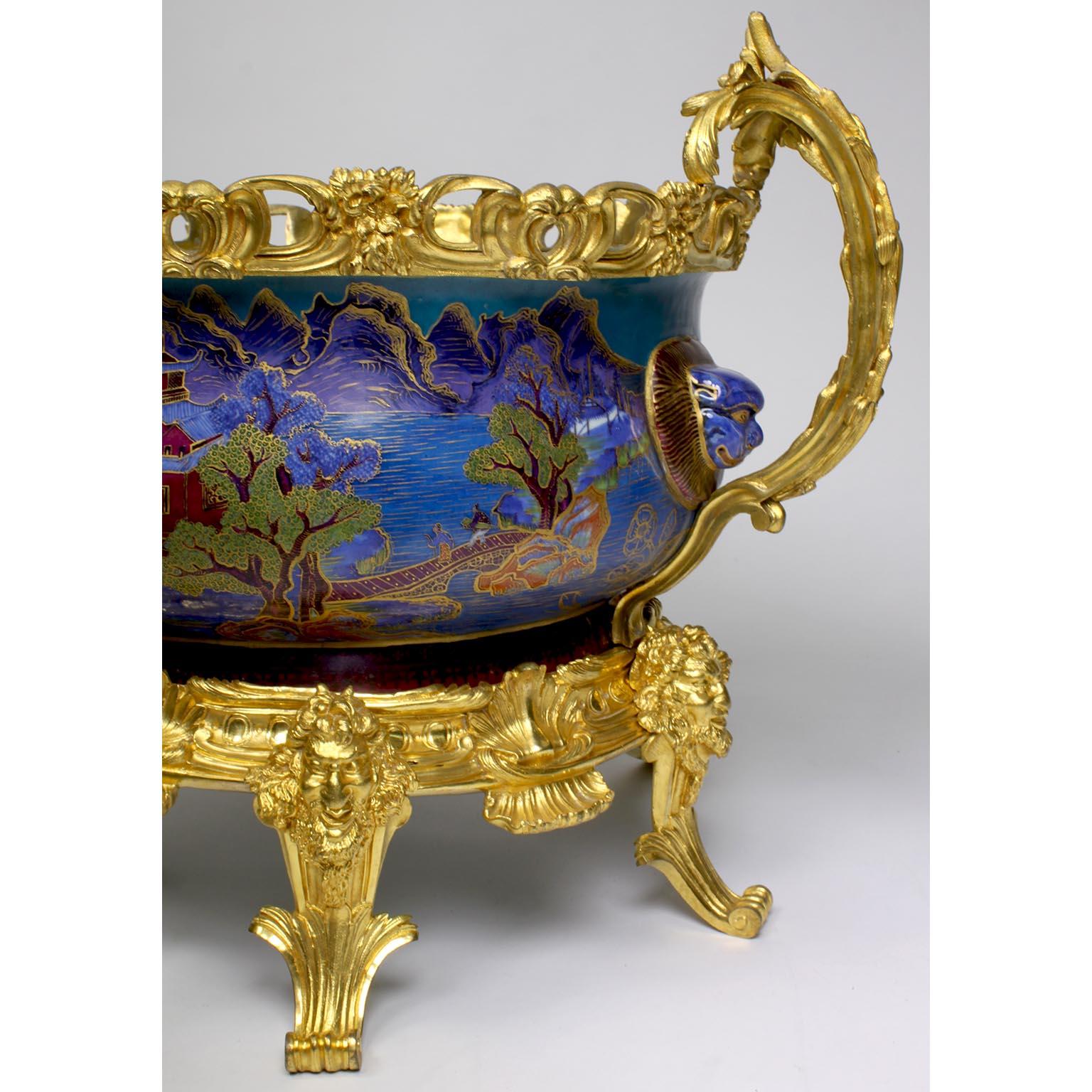 Chinese Export Famille Verte Porcelain & French Ormolu Chinoiserie Centerpiece For Sale 5