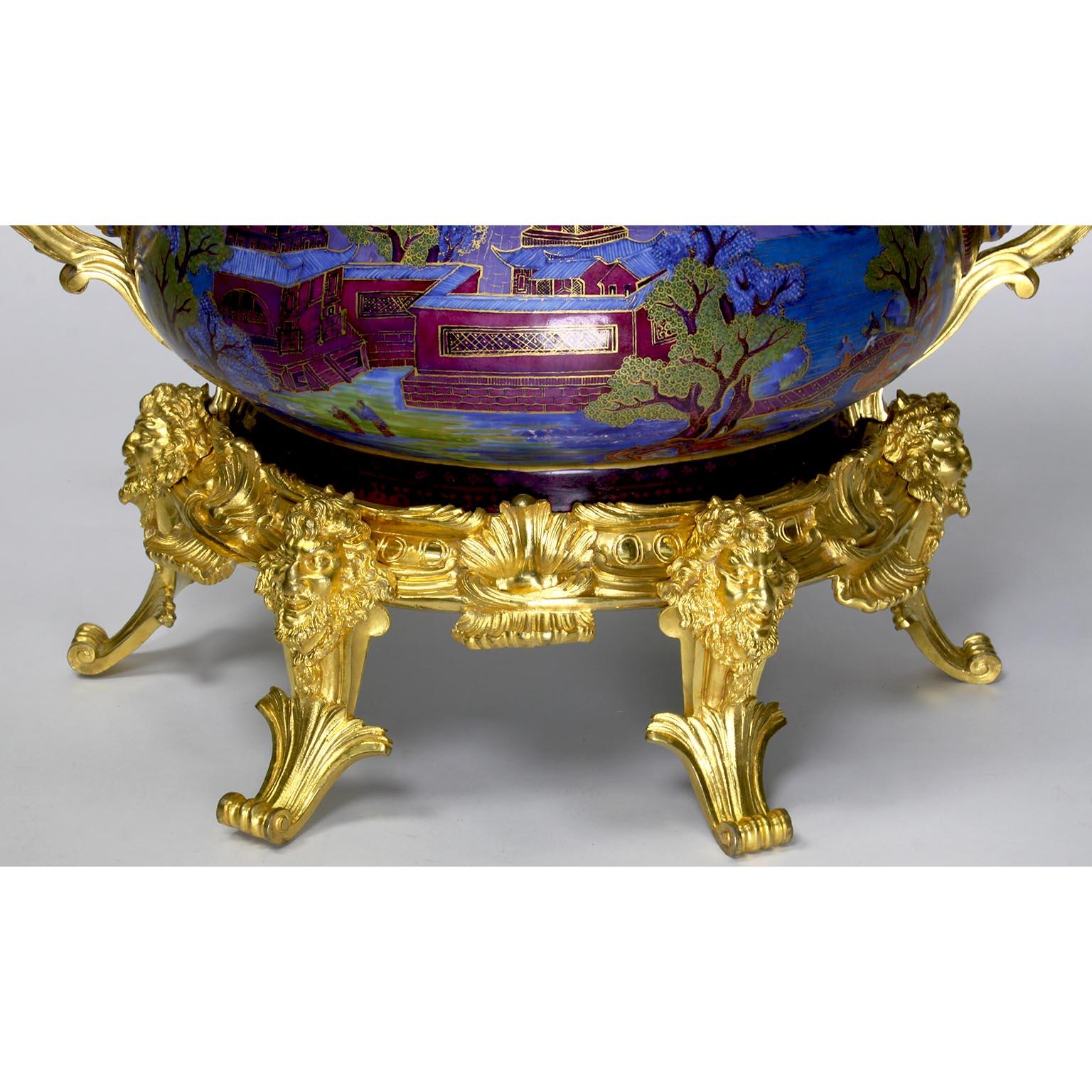 19th Century Chinese Export Famille Verte Porcelain & French Ormolu Chinoiserie Centerpiece For Sale