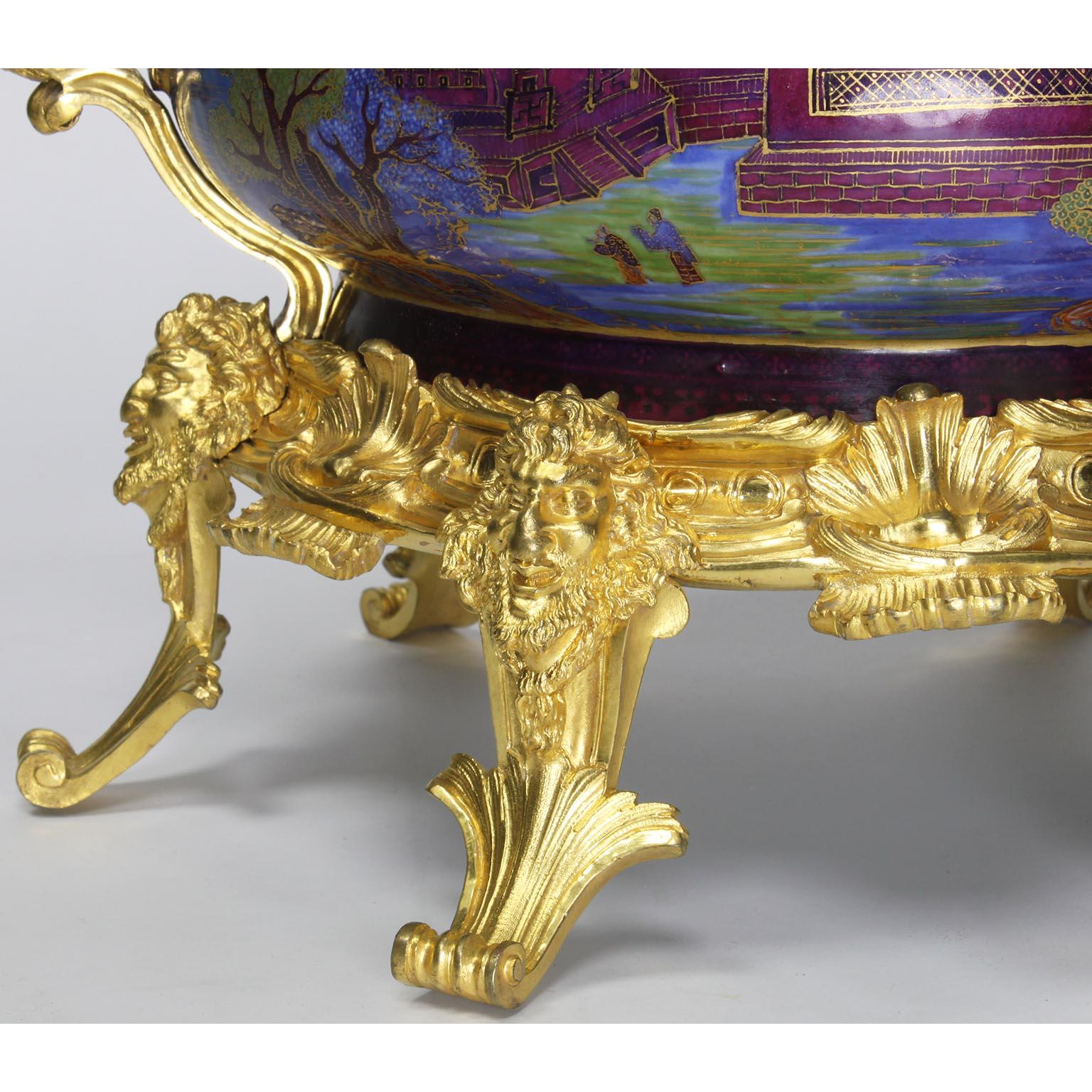 Chinese Export Famille Verte Porcelain & French Ormolu Chinoiserie Centerpiece For Sale 1