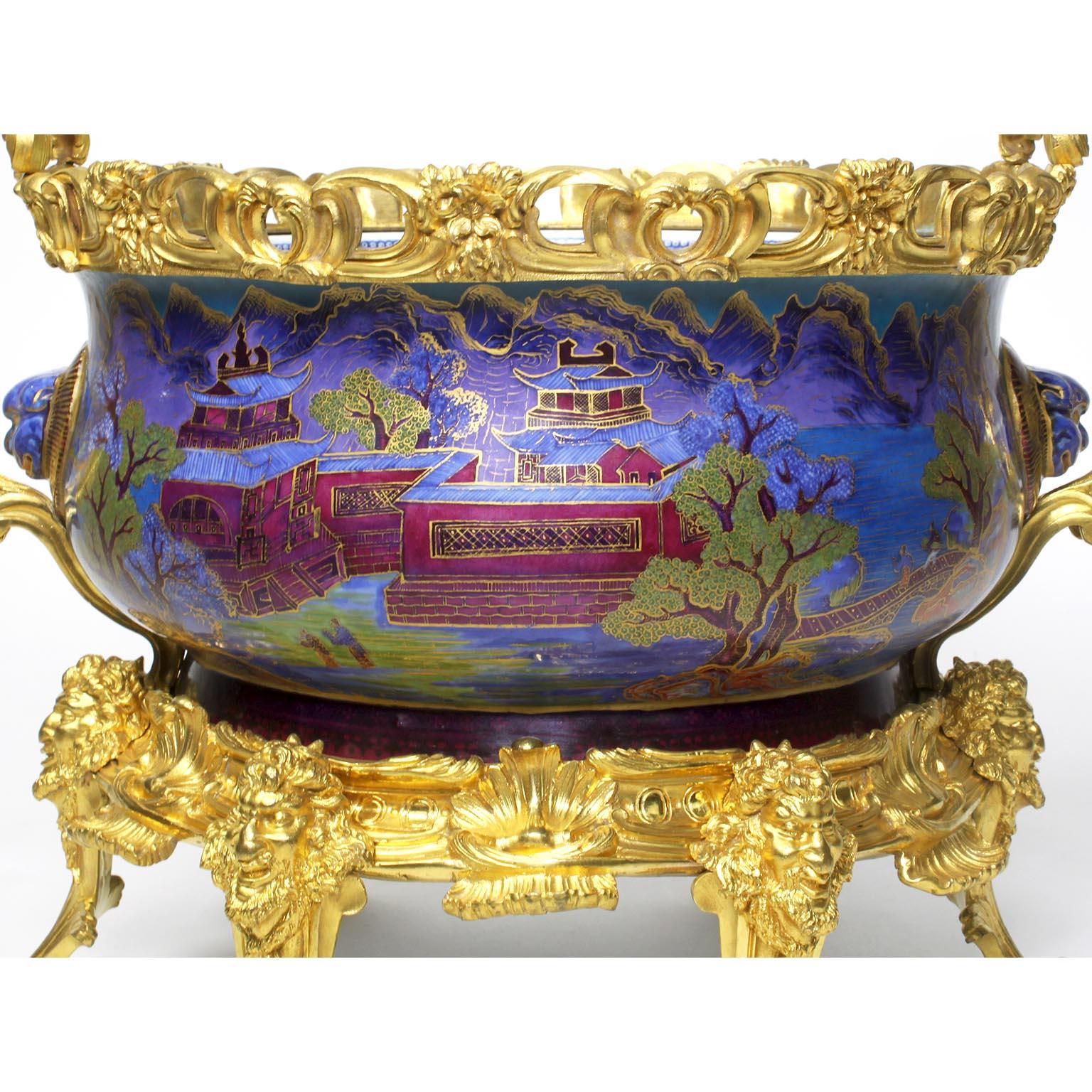 Chinese Export Famille Verte Porcelain & French Ormolu Chinoiserie Centerpiece For Sale 1