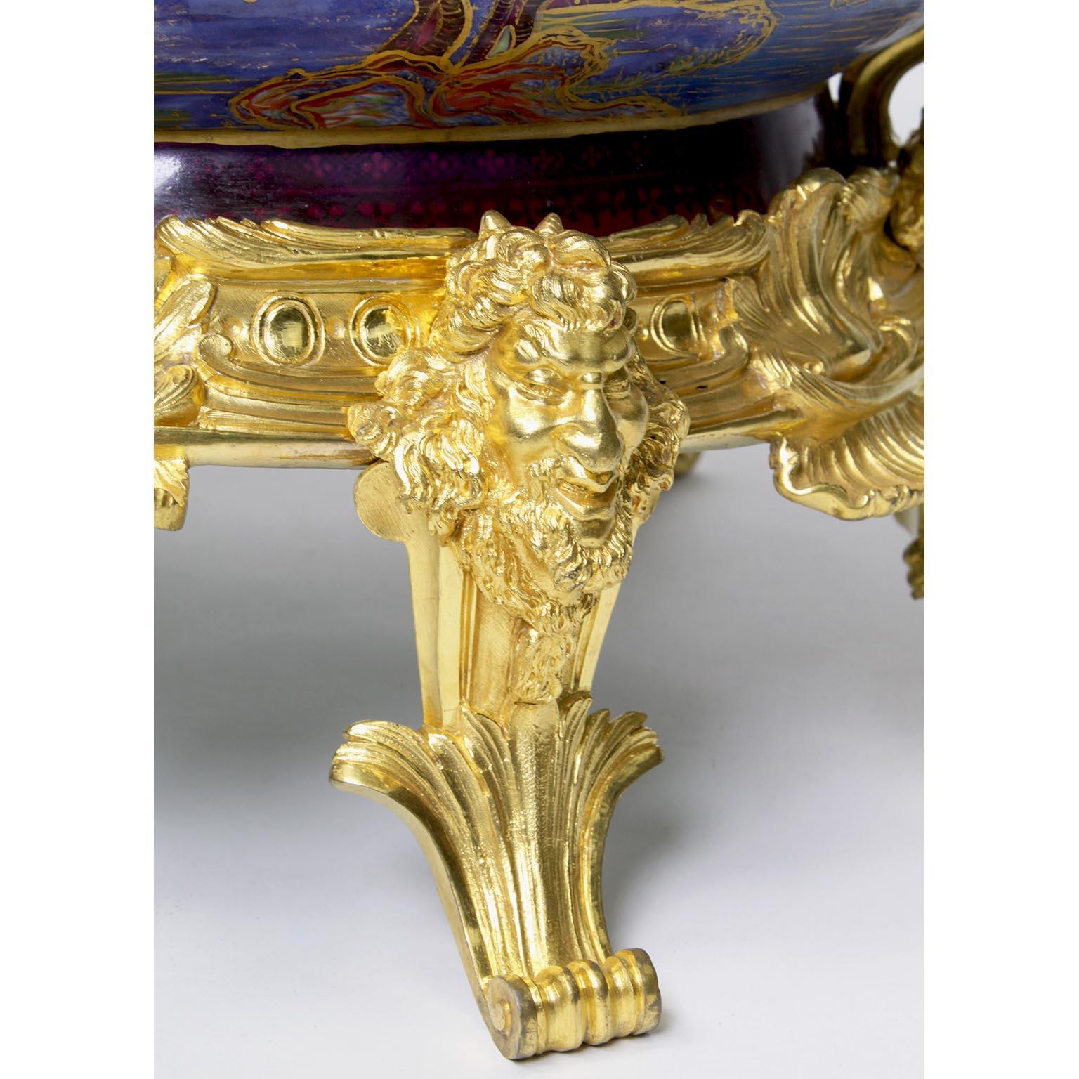 Chinese Export Famille Verte Porcelain & French Ormolu Chinoiserie Centerpiece For Sale 3