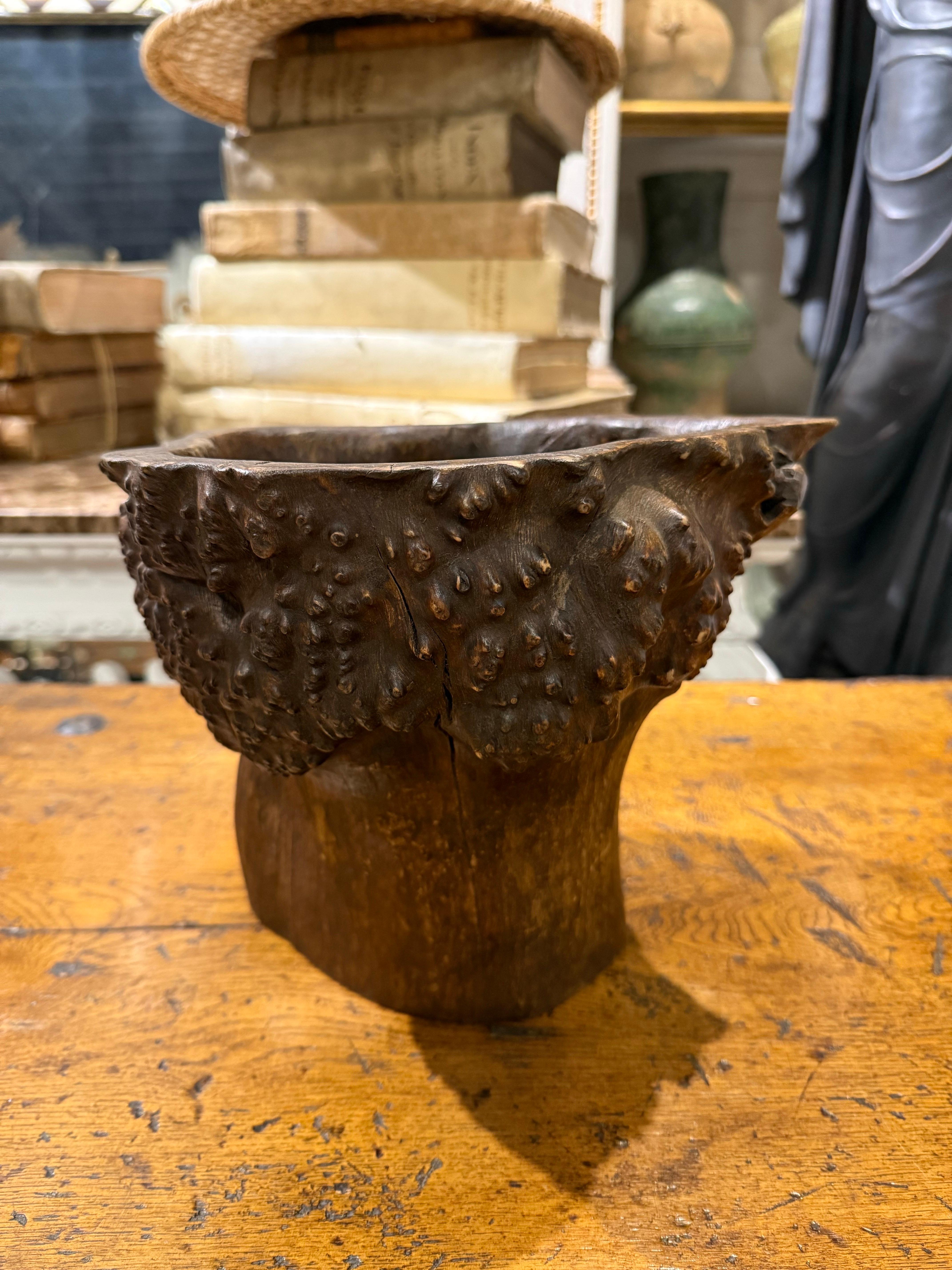 A Chinese Hardwood Gnarled Root Brush Pot, Late 19th Century For Sale 4