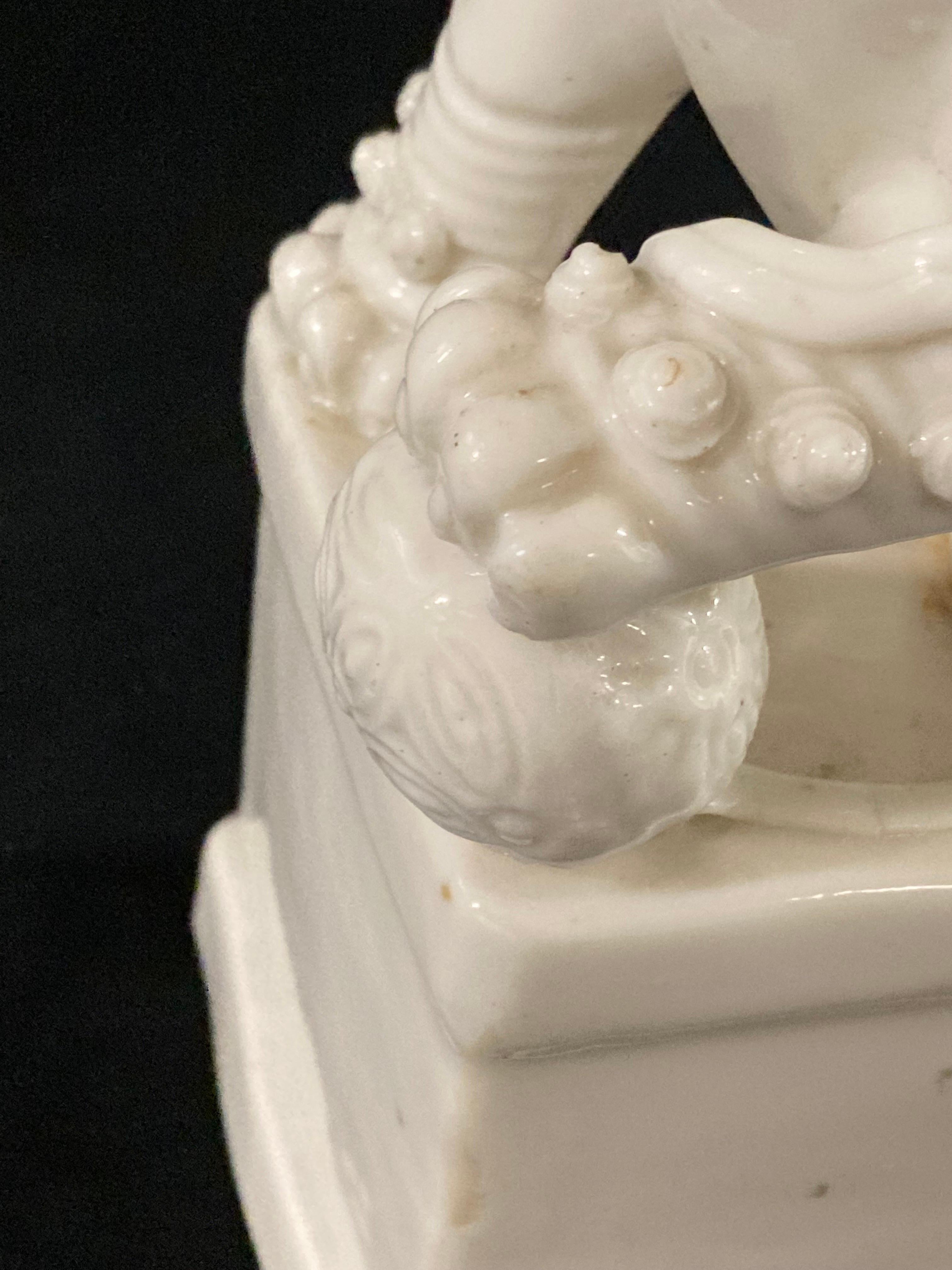 Perro Foo de porcelana china del periodo Kangxi, hacia 1680 en venta 6