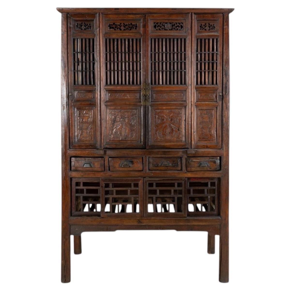 Une armoire de cuisine chinoise