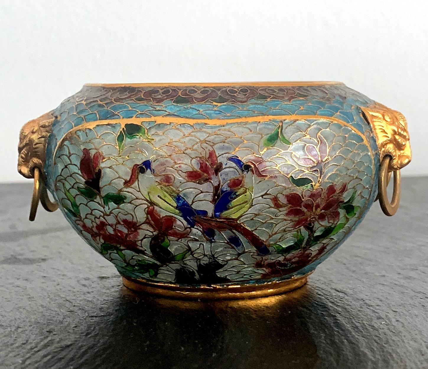 20th Century Chinese Plique-a-jour Archaic Style Bowl For Sale