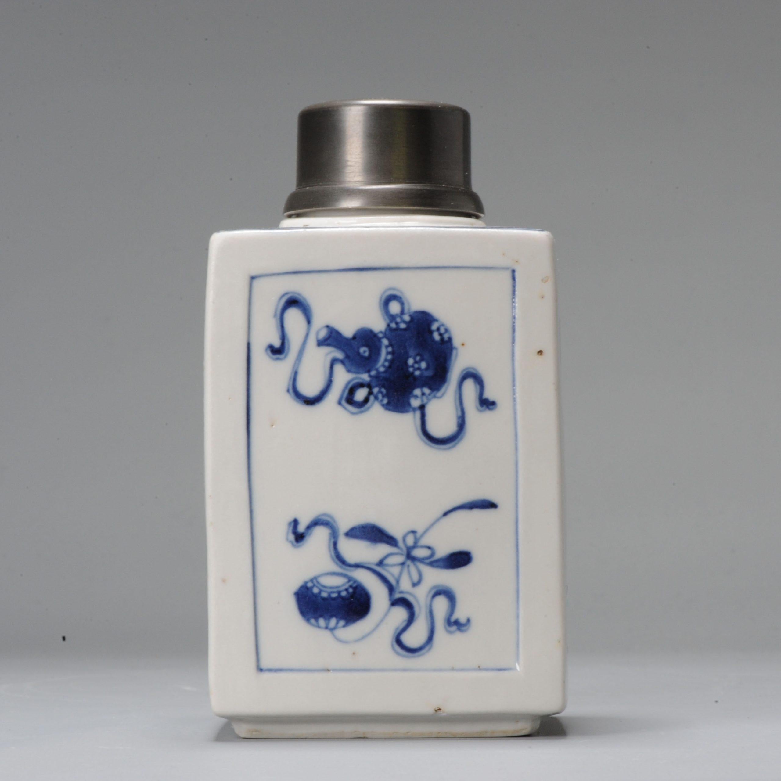 Chinese Porcelain Blue White Sugar / Tea Jar Kangxi Period China In Good Condition In Amsterdam, Noord Holland