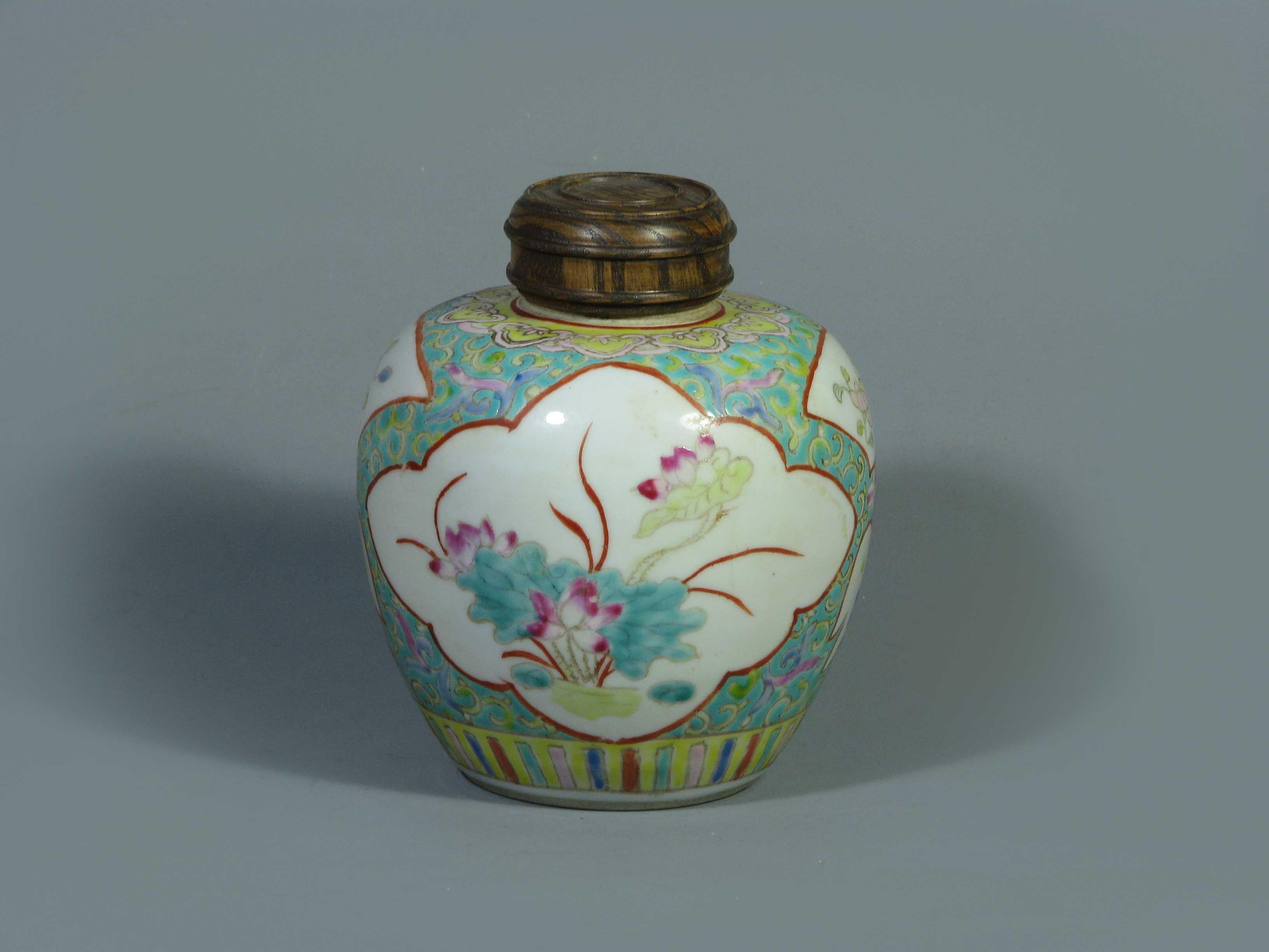 Chinese Porcelain Famille Rose Jar & Wood Cover 19th Century 6