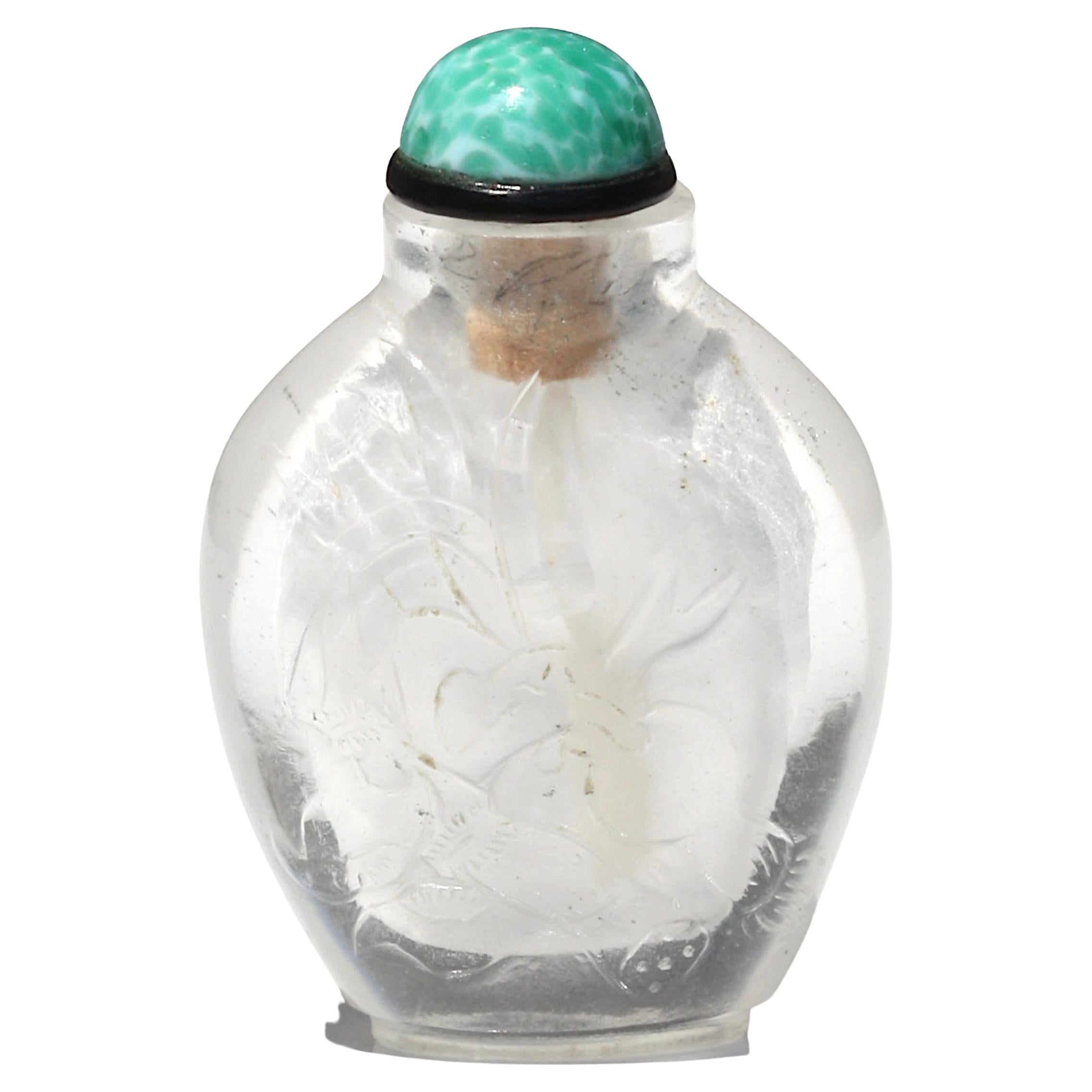 Flacon à priser "Ladies" en cristal de roche chinois Dynastie Qing, 19e siècle en vente