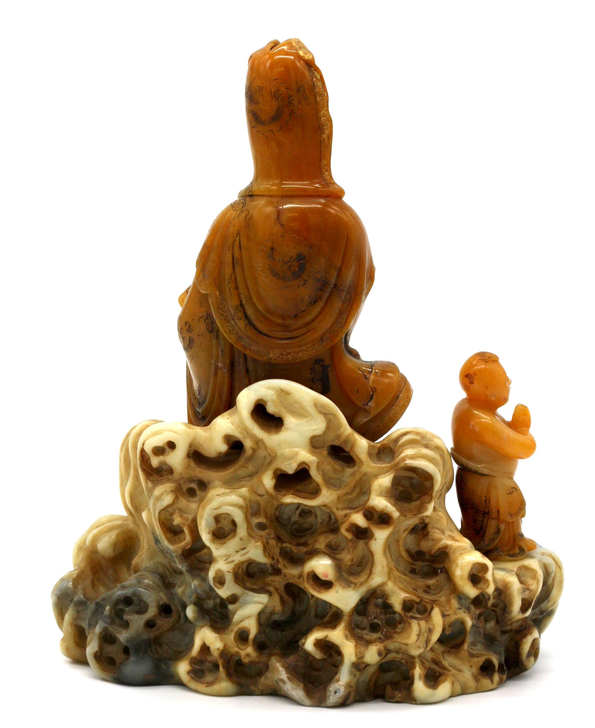 Chinese Soapstone Figure of Avalokiteshvara In Good Condition For Sale In West Palm Beach, FL