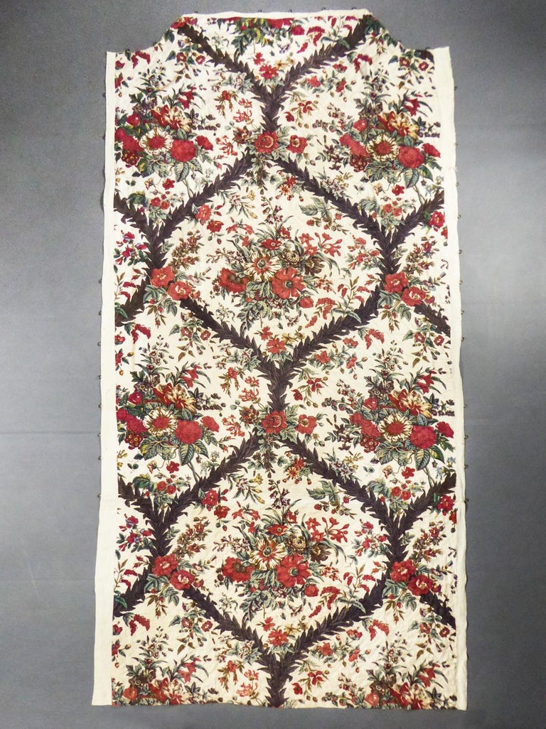 Beige A Chintz block printed quilted Cotton toile -Alsace or Neuchâtel circa 1810 For Sale