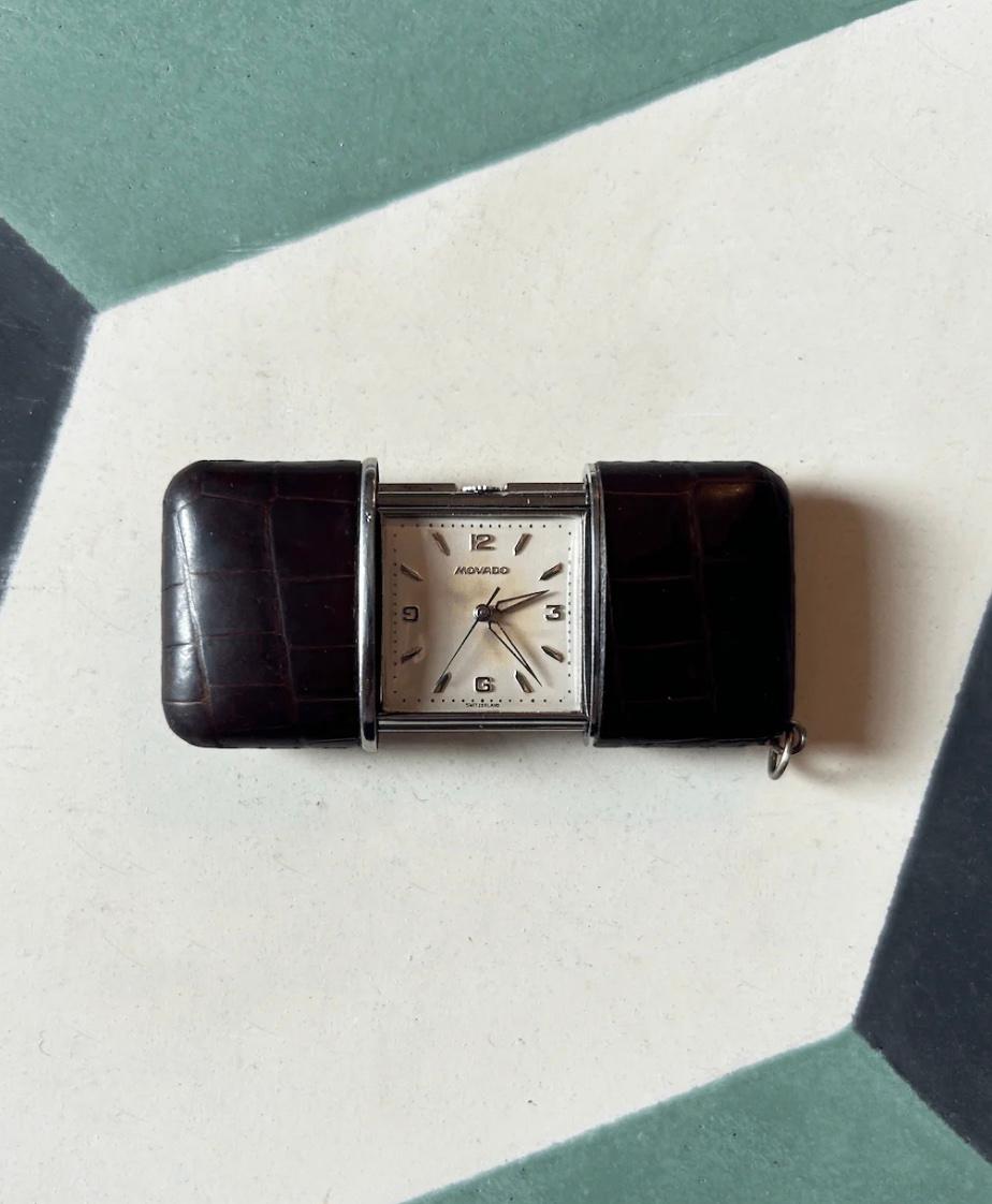  Reiseuhr von Movado, 1950er-Jahre (Schweizerisch) im Angebot