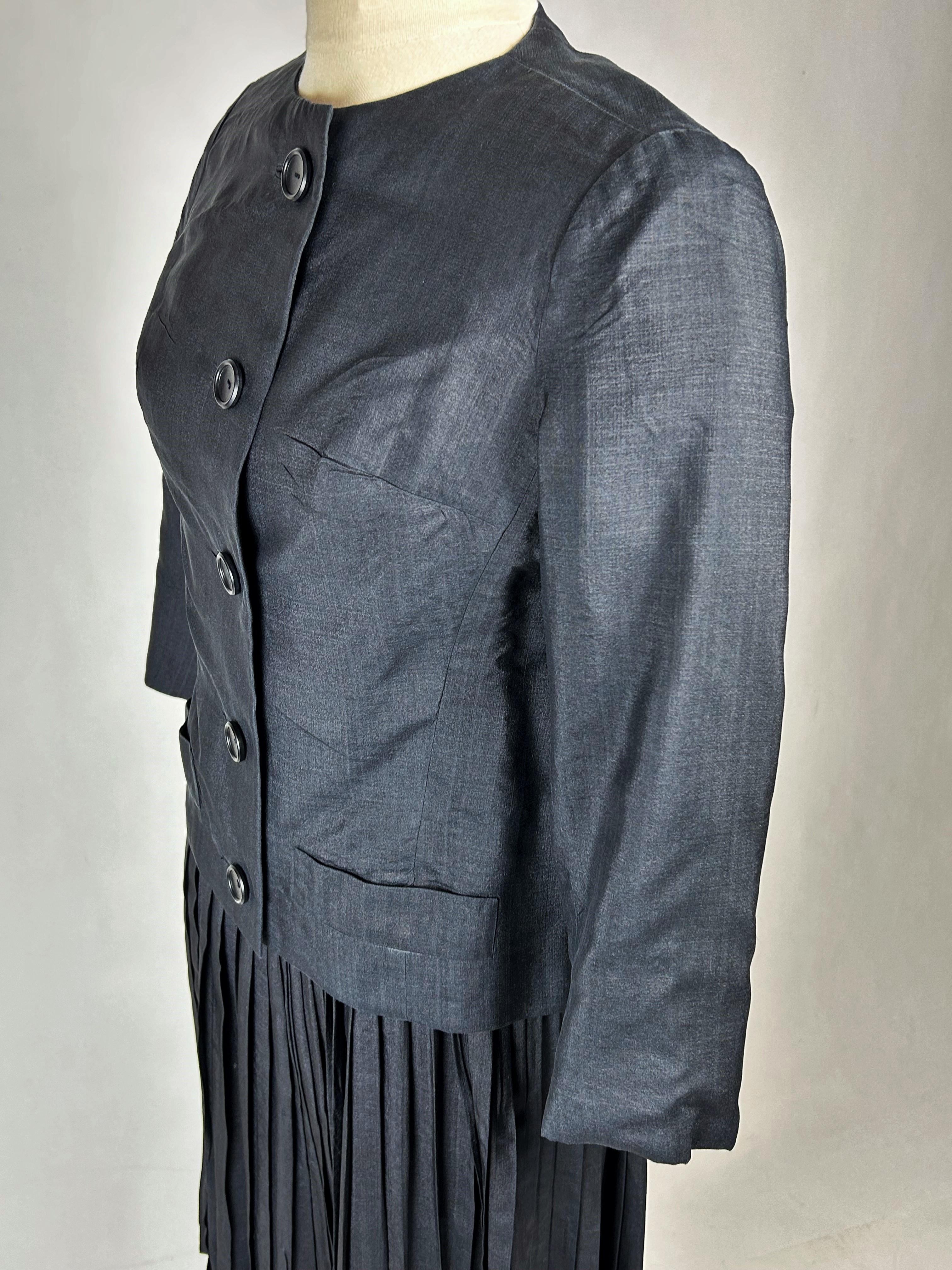 Robe et veste en soie grise de Christian Dior &New Circa 1958 en vente 10