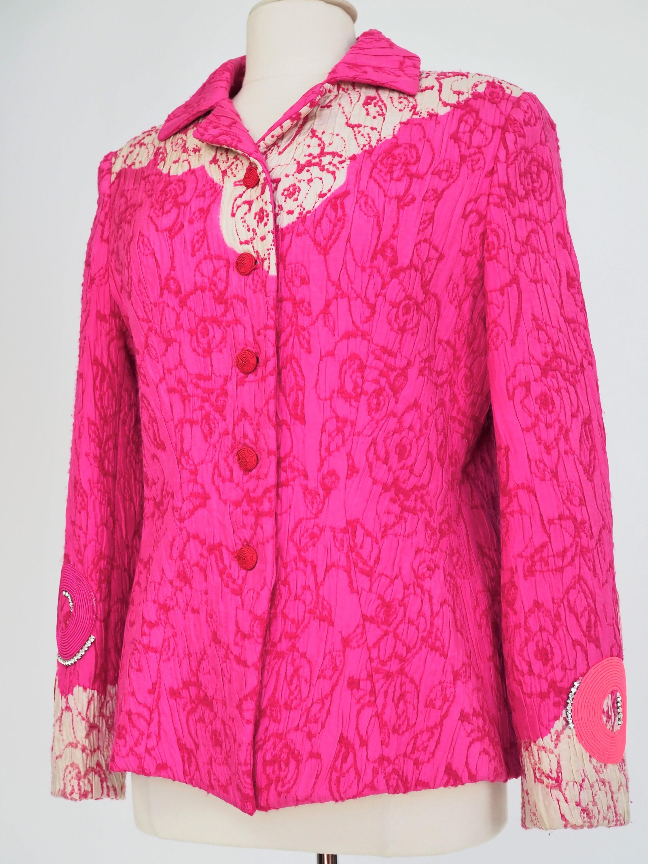 A Christian Lacroix jacket in blistered silk Fuschia Circa 2000 For Sale 1