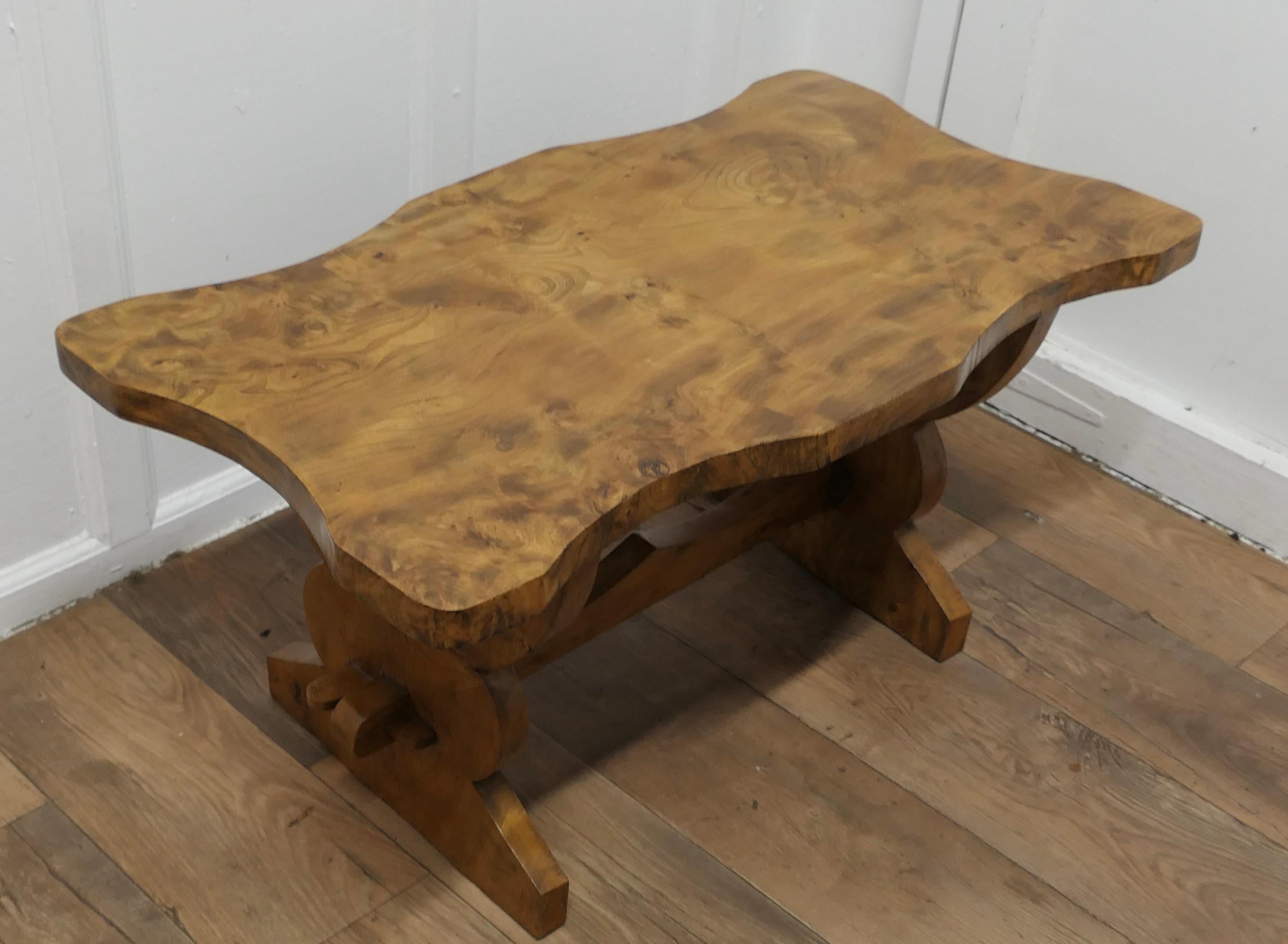 A Chunky Solid Elm Irish Coffee Table  This is a very sturdy table  In Good Condition For Sale In Chillerton, Isle of Wight