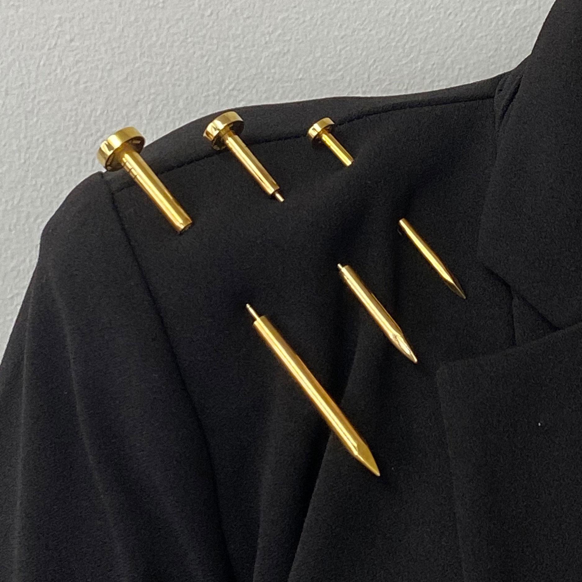 A. Cipullo For Cartier Jabot Pins, Yellow Gold In Excellent Condition In New York, NY