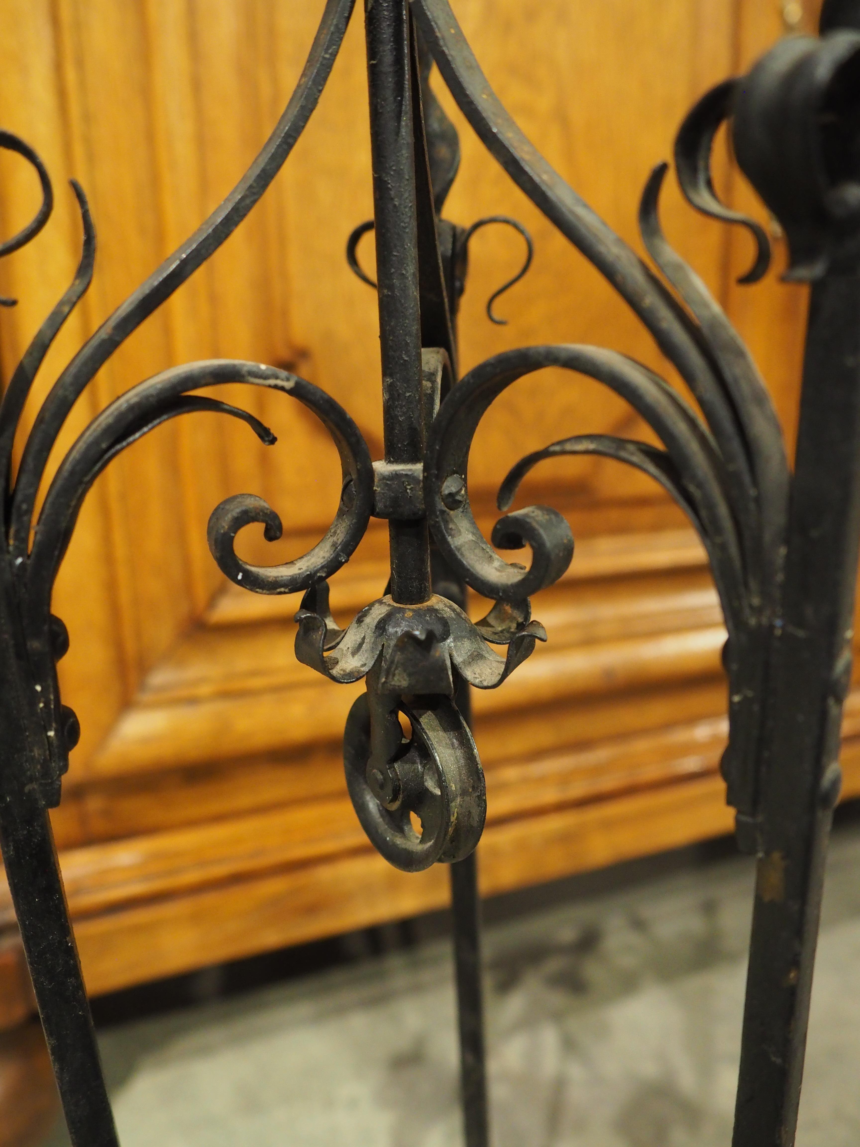 A Circa 1900 Cast Replica Model of the François Sauvage Well Head, Cluny, Paris (Frühes 20. Jahrhundert) im Angebot