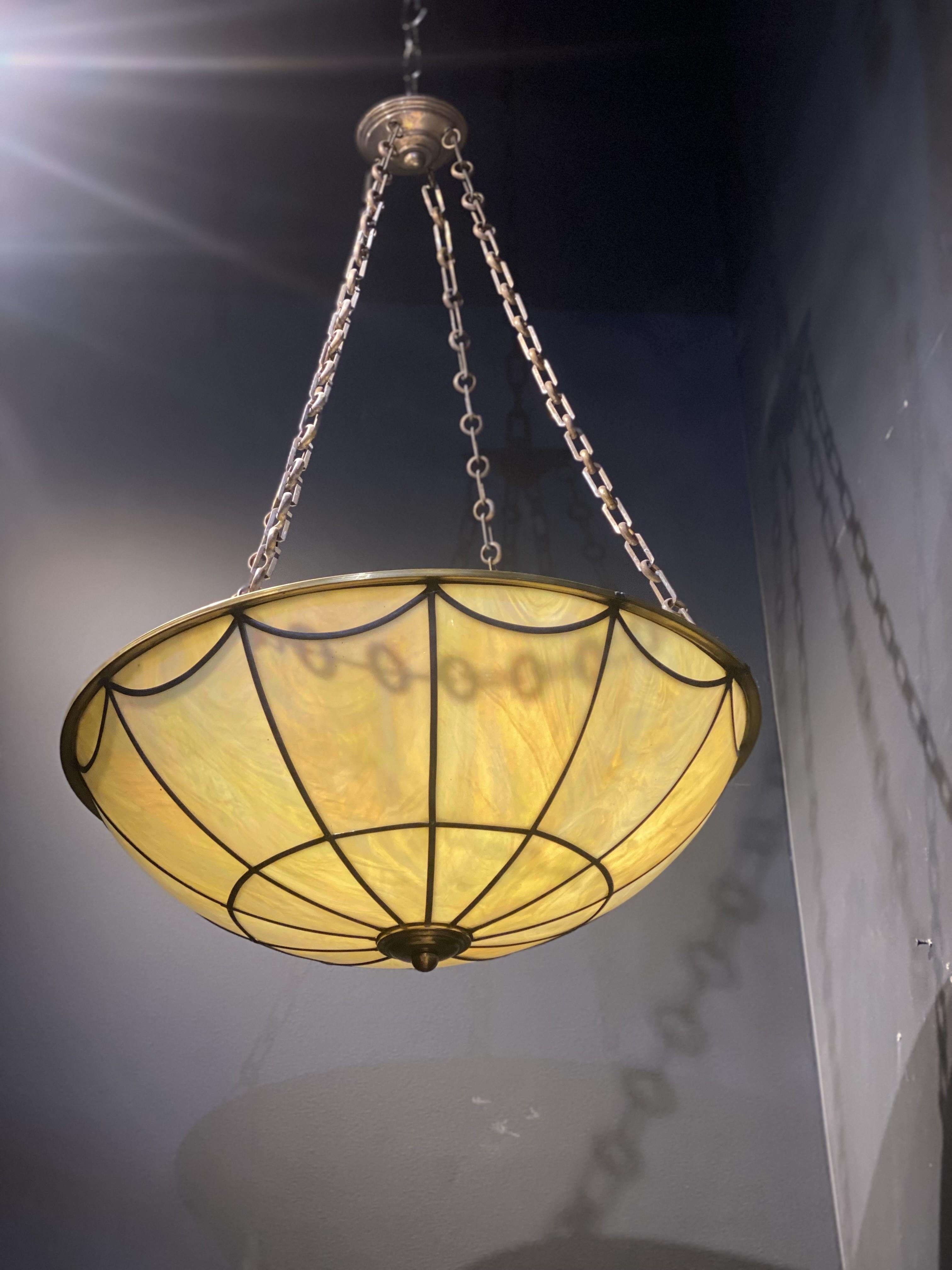 Early 20th Century 1920's American Leaded Glass Light fixture For Sale