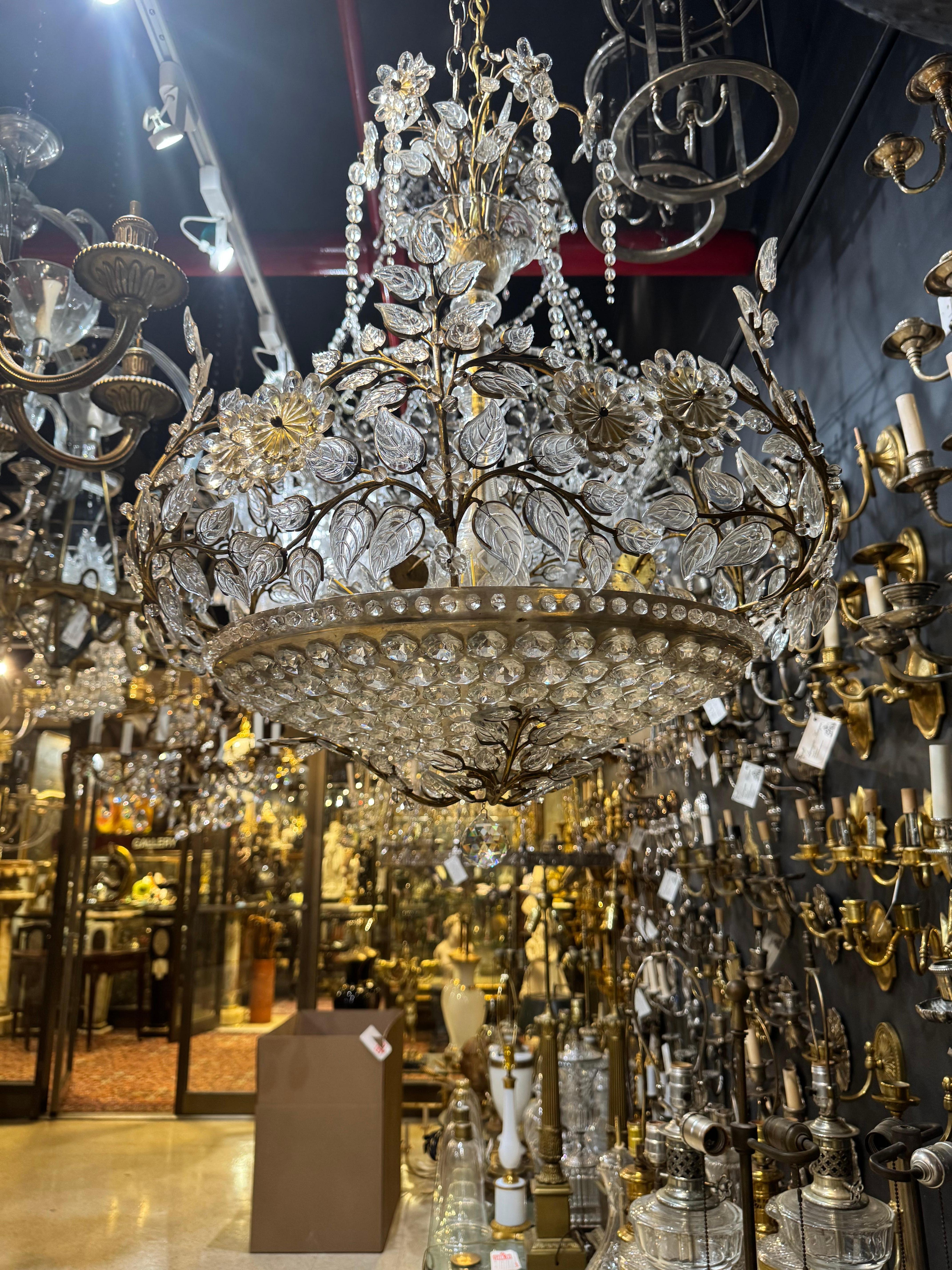 Hollywood Regency 1940 Bagues Crystals Flowers Chandelier For Sale