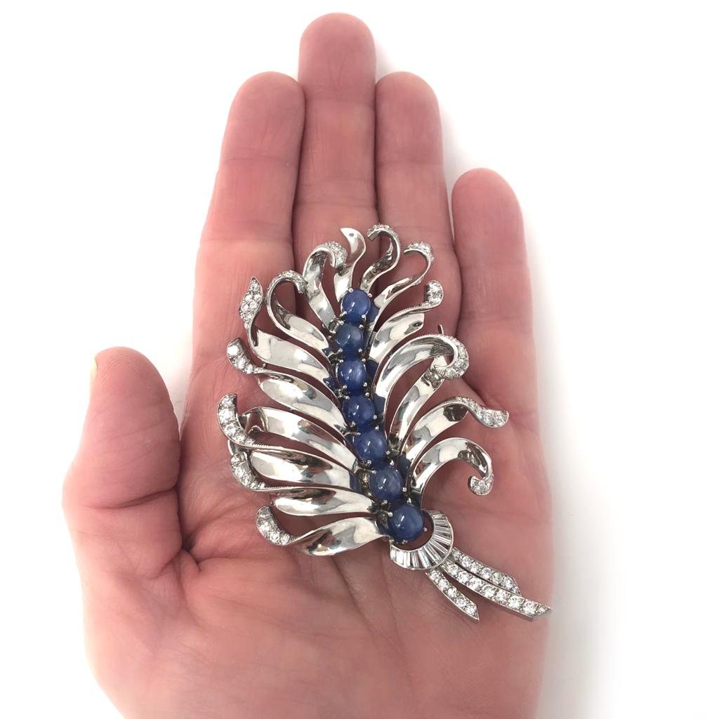 Star Sapphires and Diamonds Platinum Feather Brooch, circa 1950 In Excellent Condition In Miami, FL